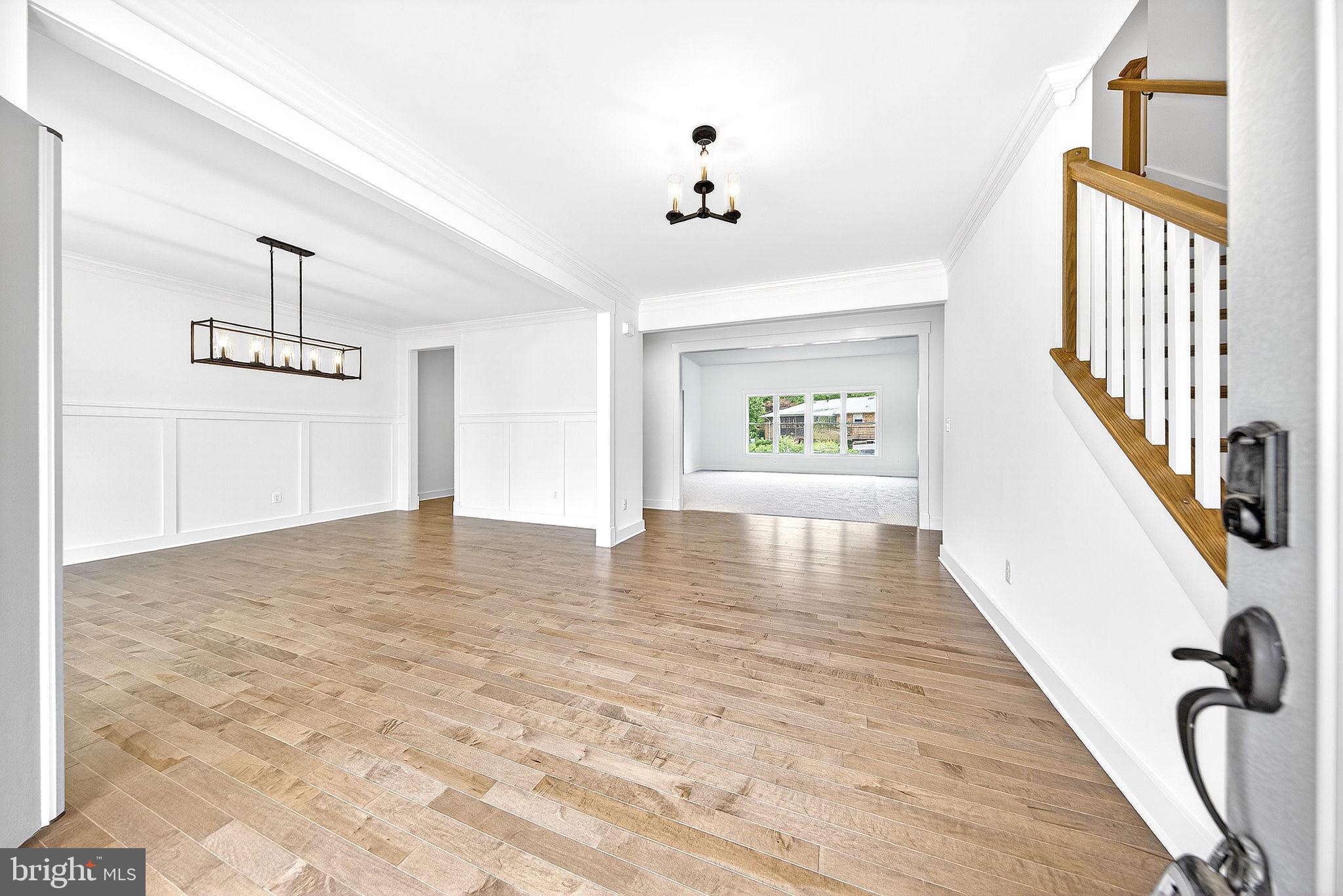 OVERLOOK KNOLLS - Residential