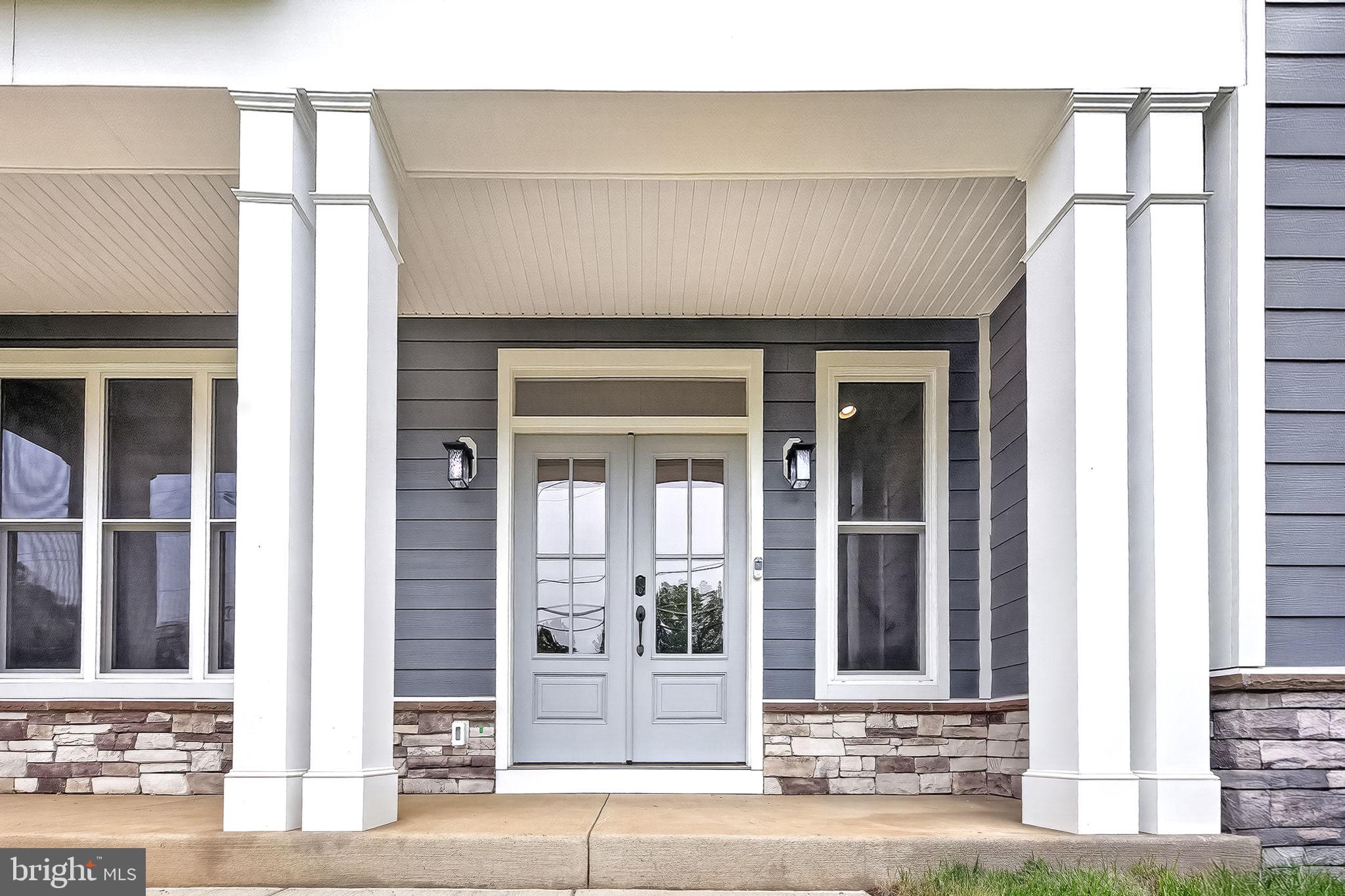 OVERLOOK KNOLLS - Residential