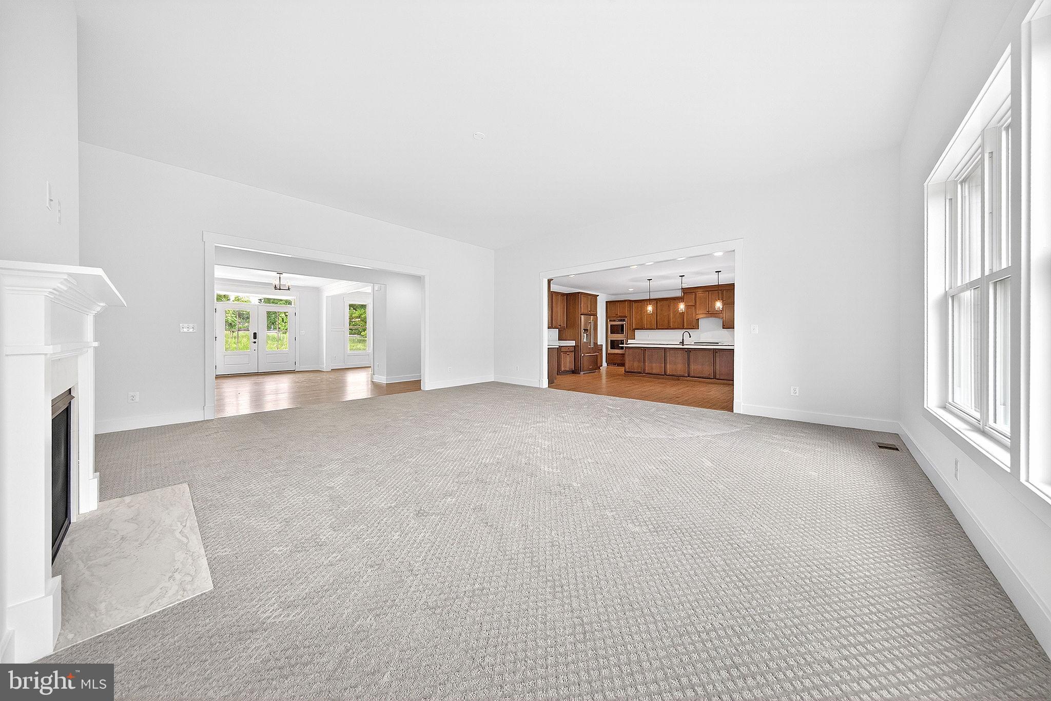 OVERLOOK KNOLLS - Residential