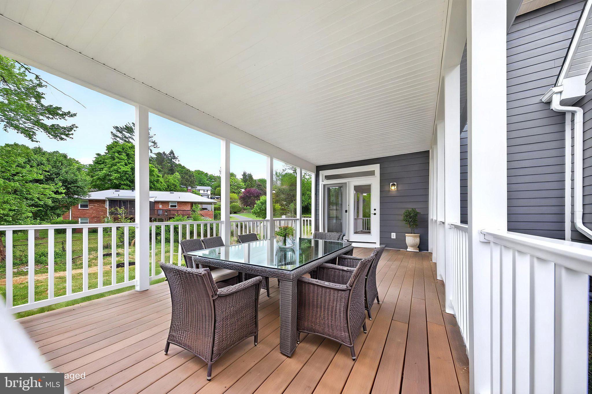 OVERLOOK KNOLLS - Residential