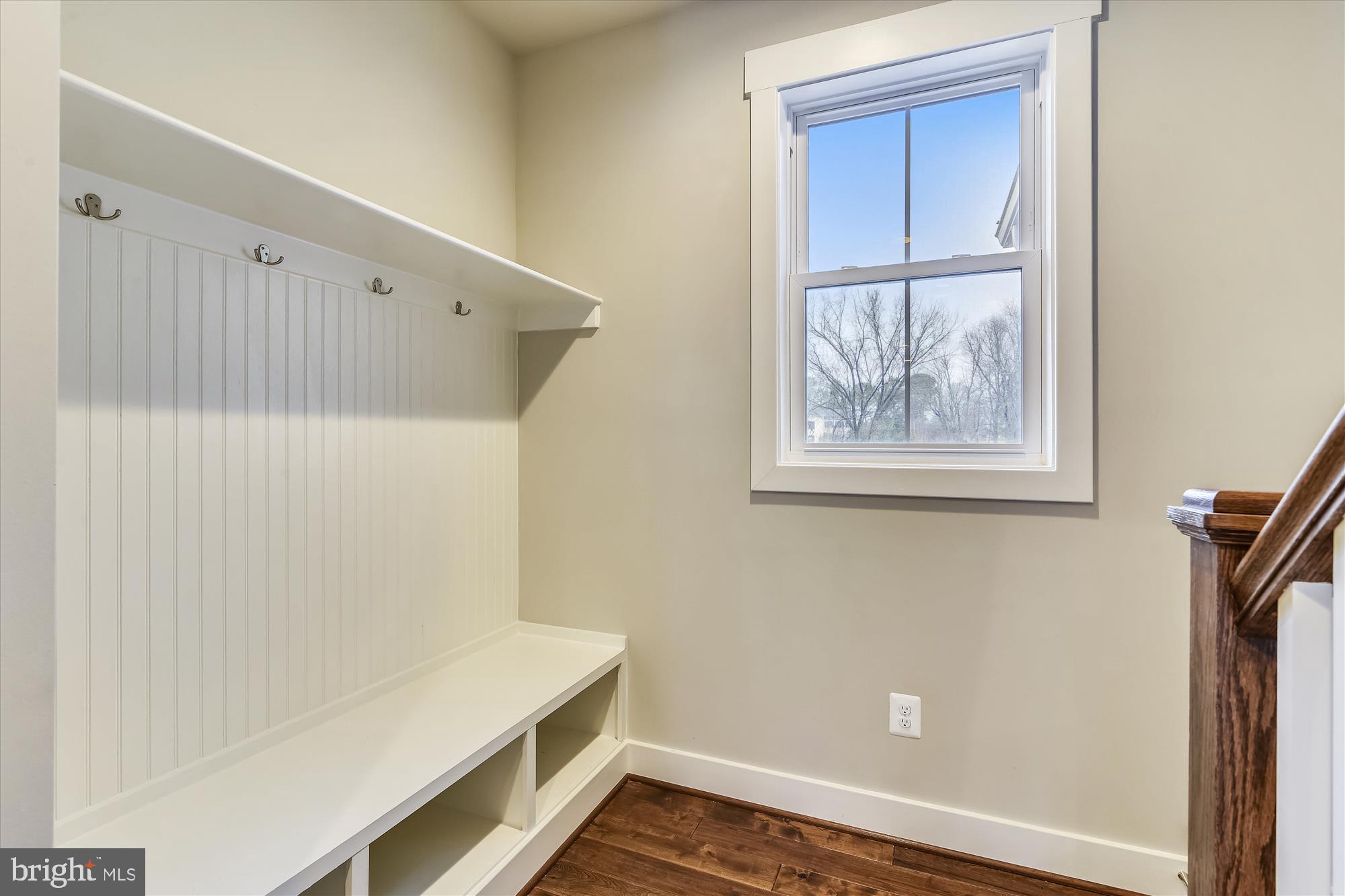 OVERLOOK KNOLLS - Residential