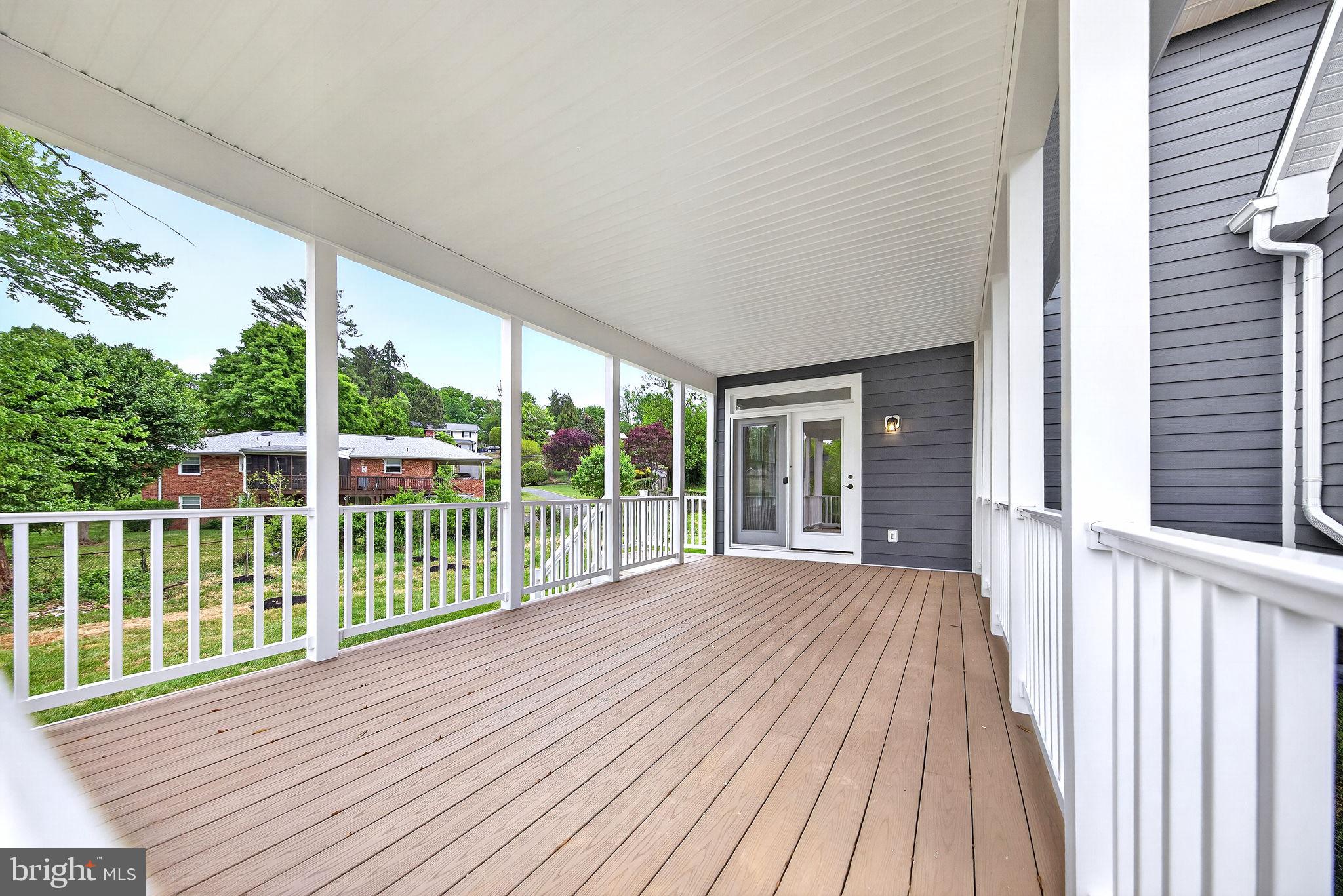 OVERLOOK KNOLLS - Residential