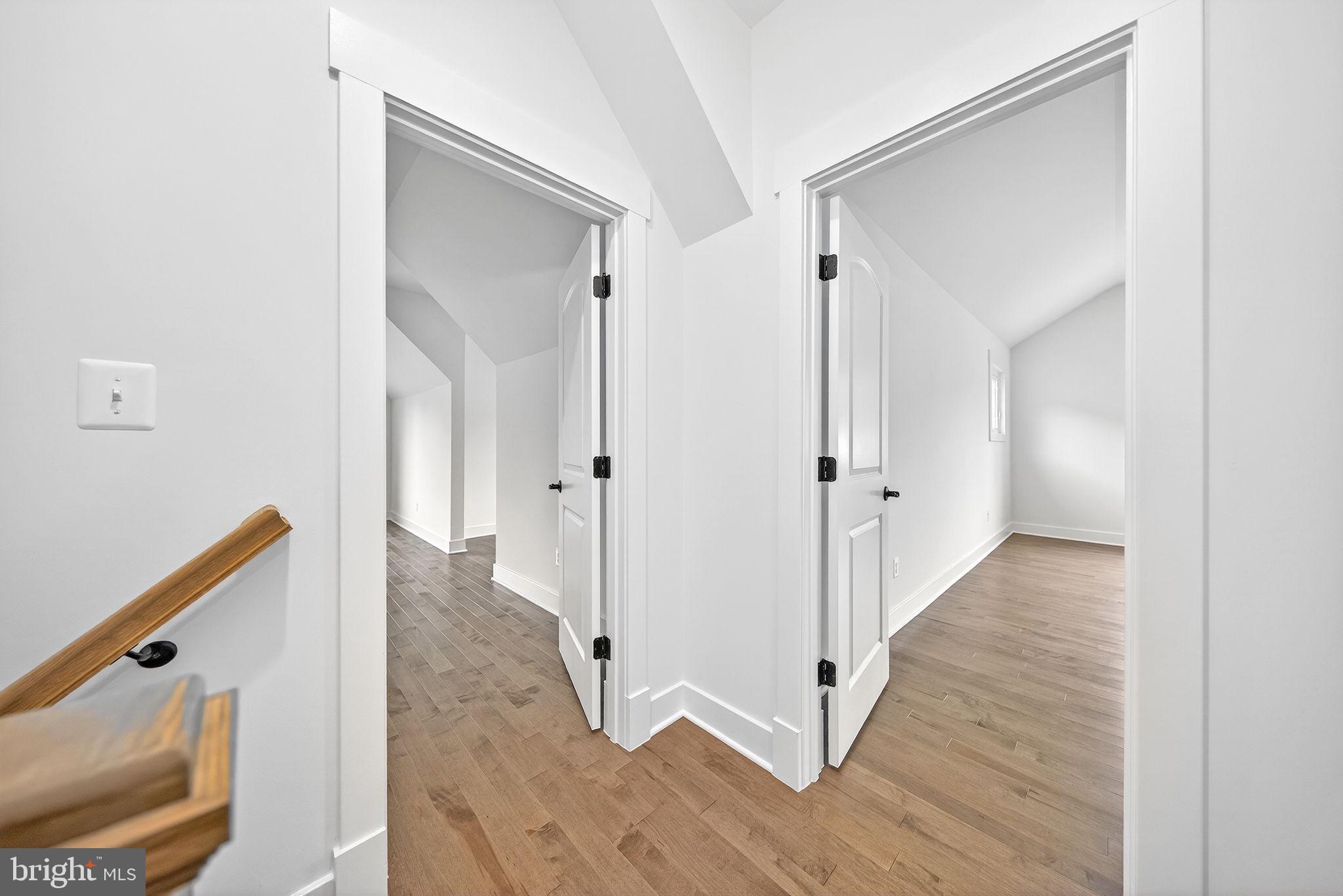 OVERLOOK KNOLLS - Residential