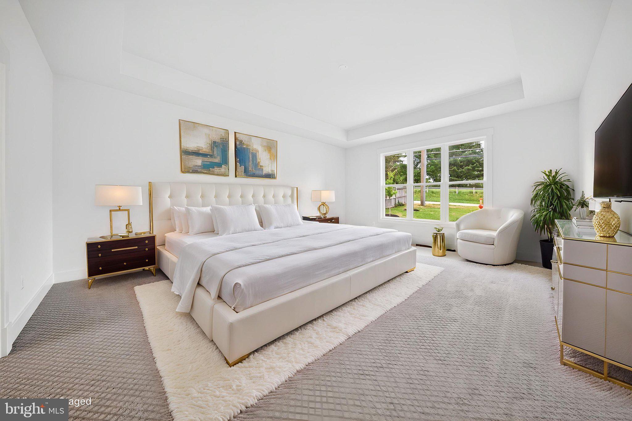 OVERLOOK KNOLLS - Residential