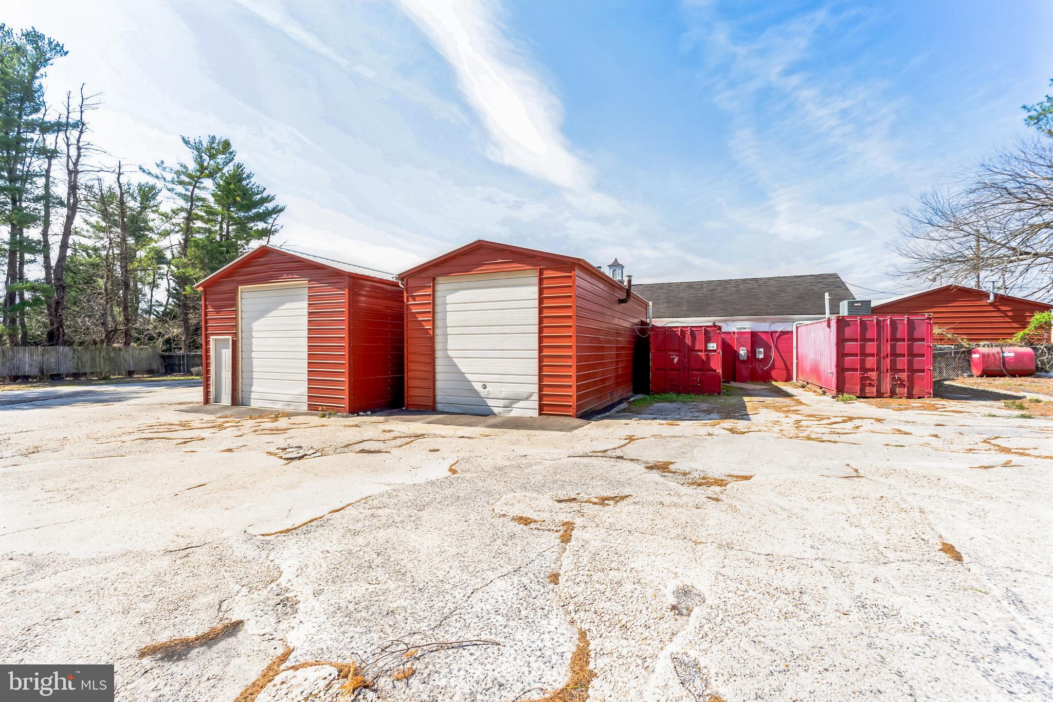 MILLERSVILLE - Commercial Sale