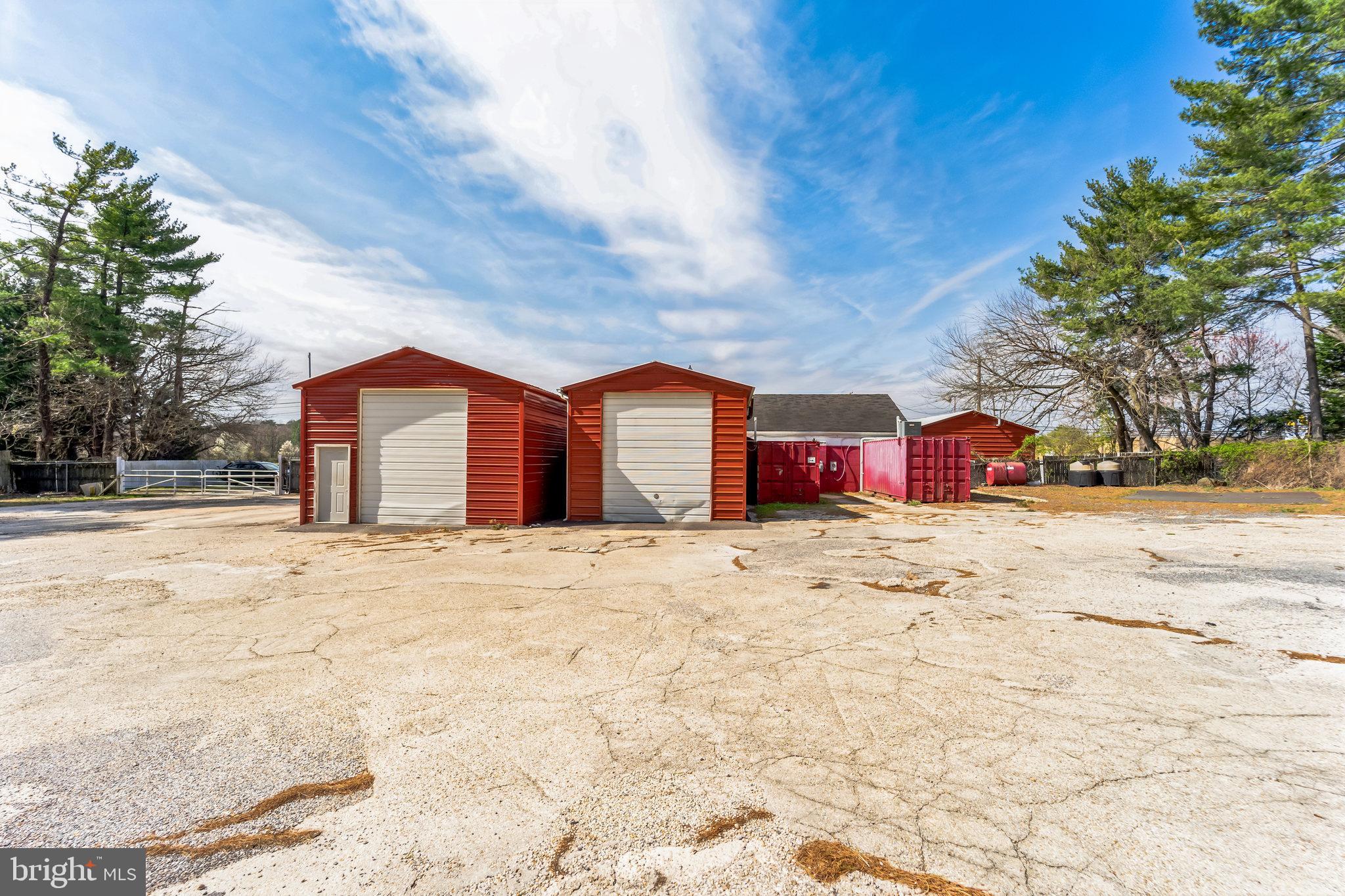 MILLERSVILLE - Commercial Sale