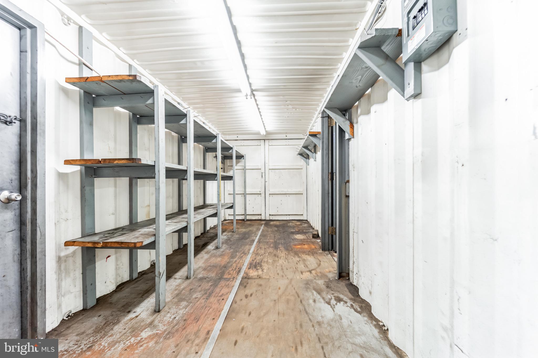 MILLERSVILLE - Commercial Sale