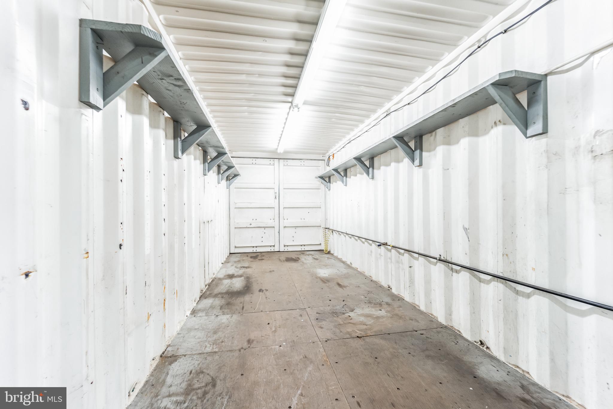 MILLERSVILLE - Commercial Sale