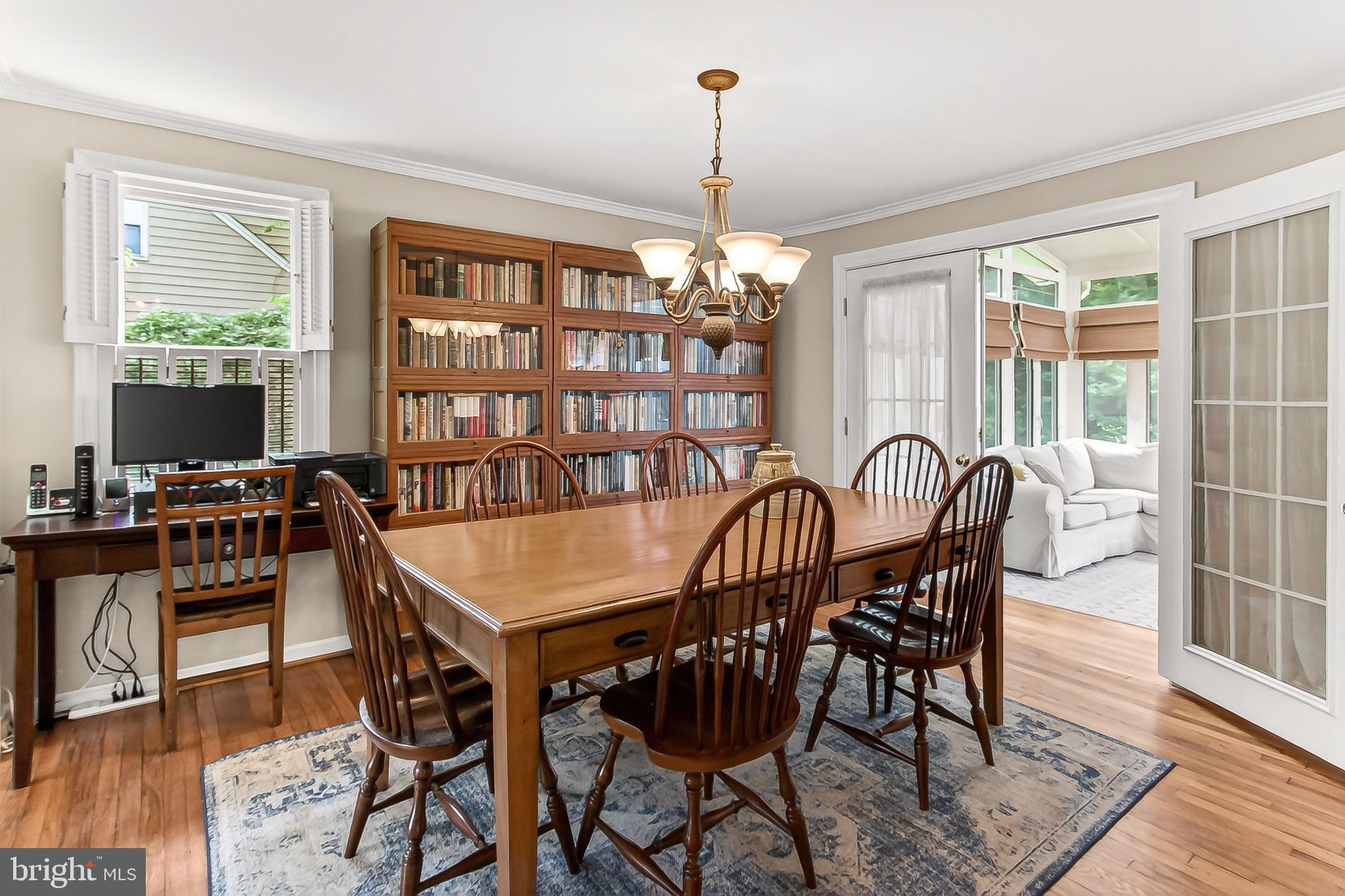 SLADES BROYHILL PARK - Residential