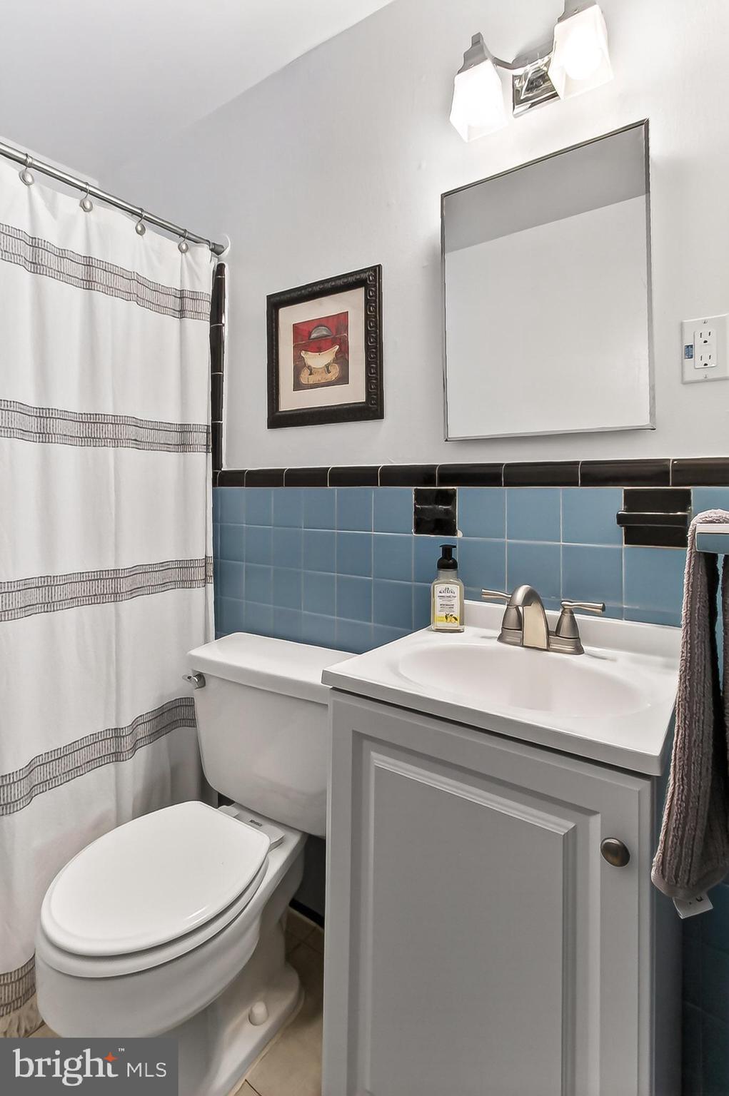 SLADES BROYHILL PARK - Residential