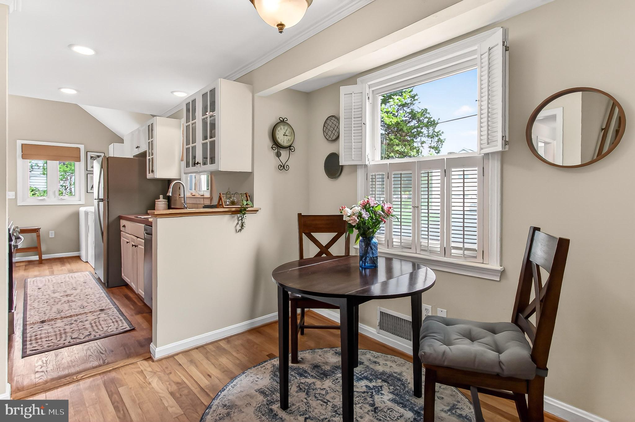 SLADES BROYHILL PARK - Residential