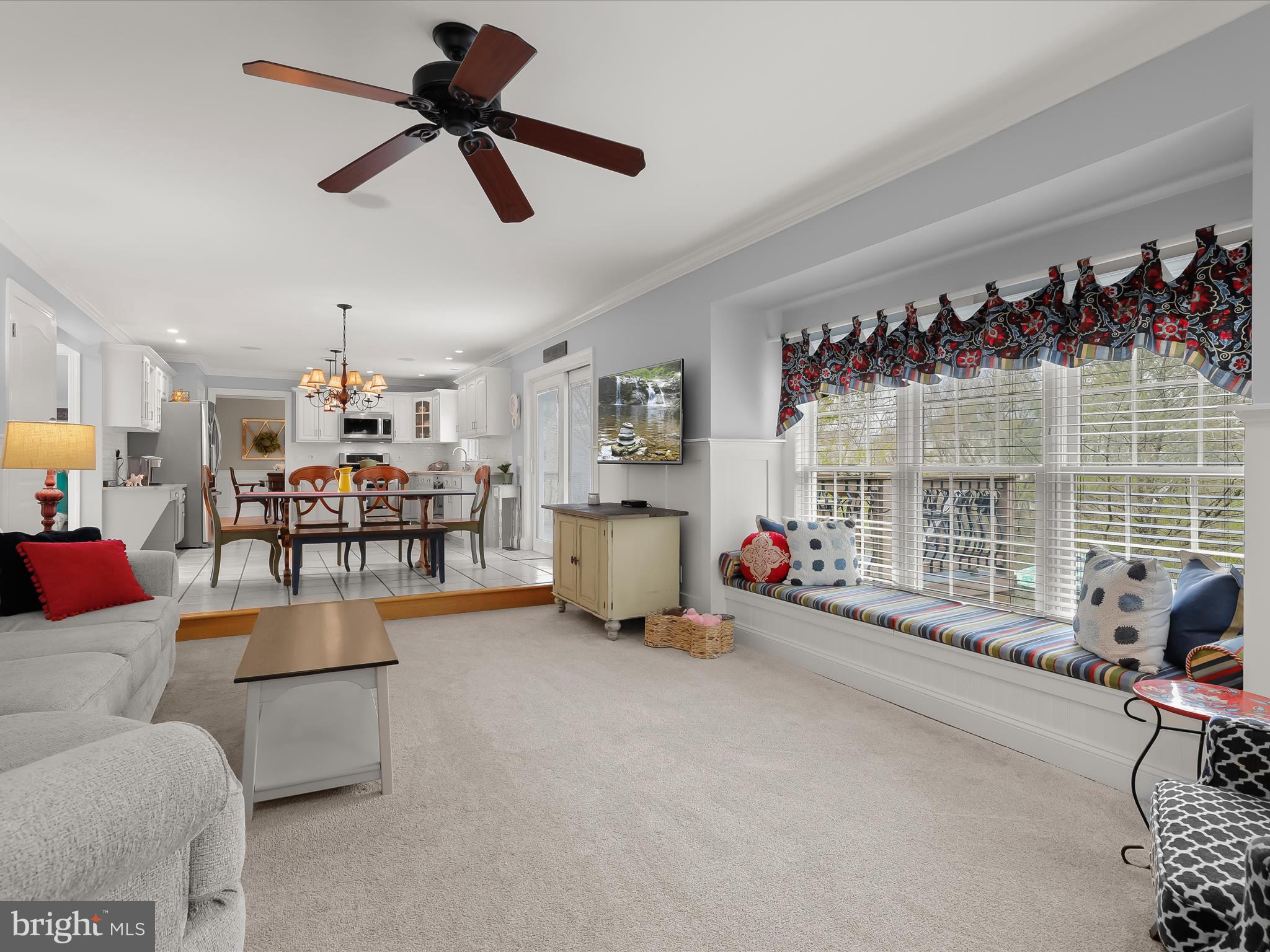 FOREST LAKES - Residential