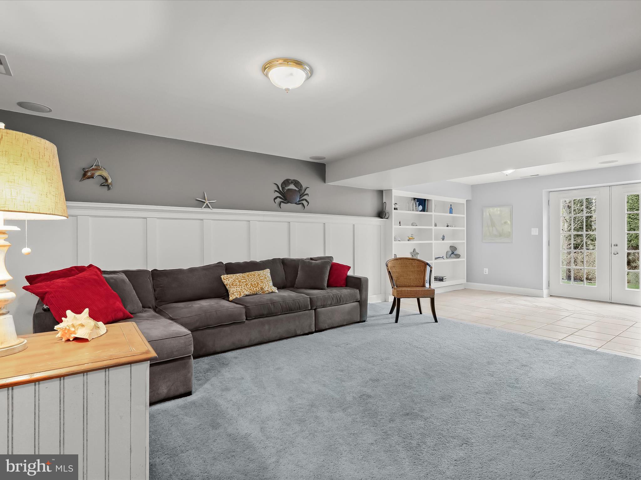 FOREST LAKES - Residential