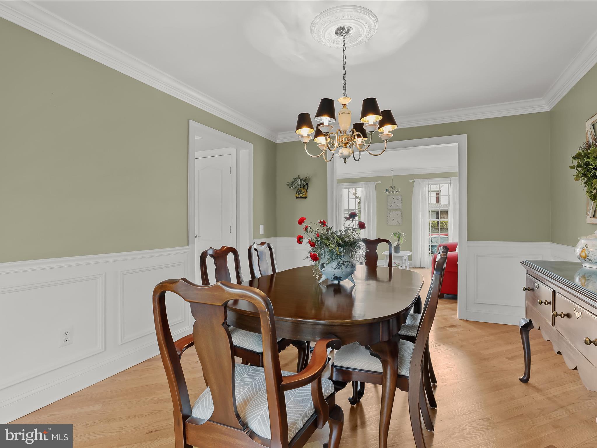 FOREST LAKES - Residential