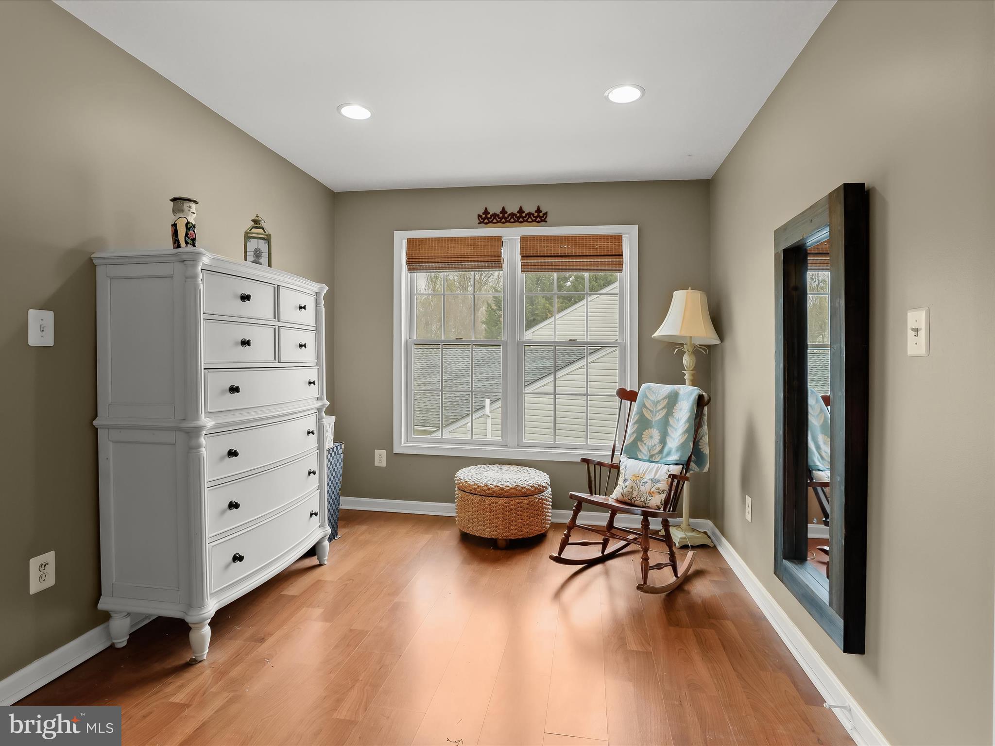 FOREST LAKES - Residential