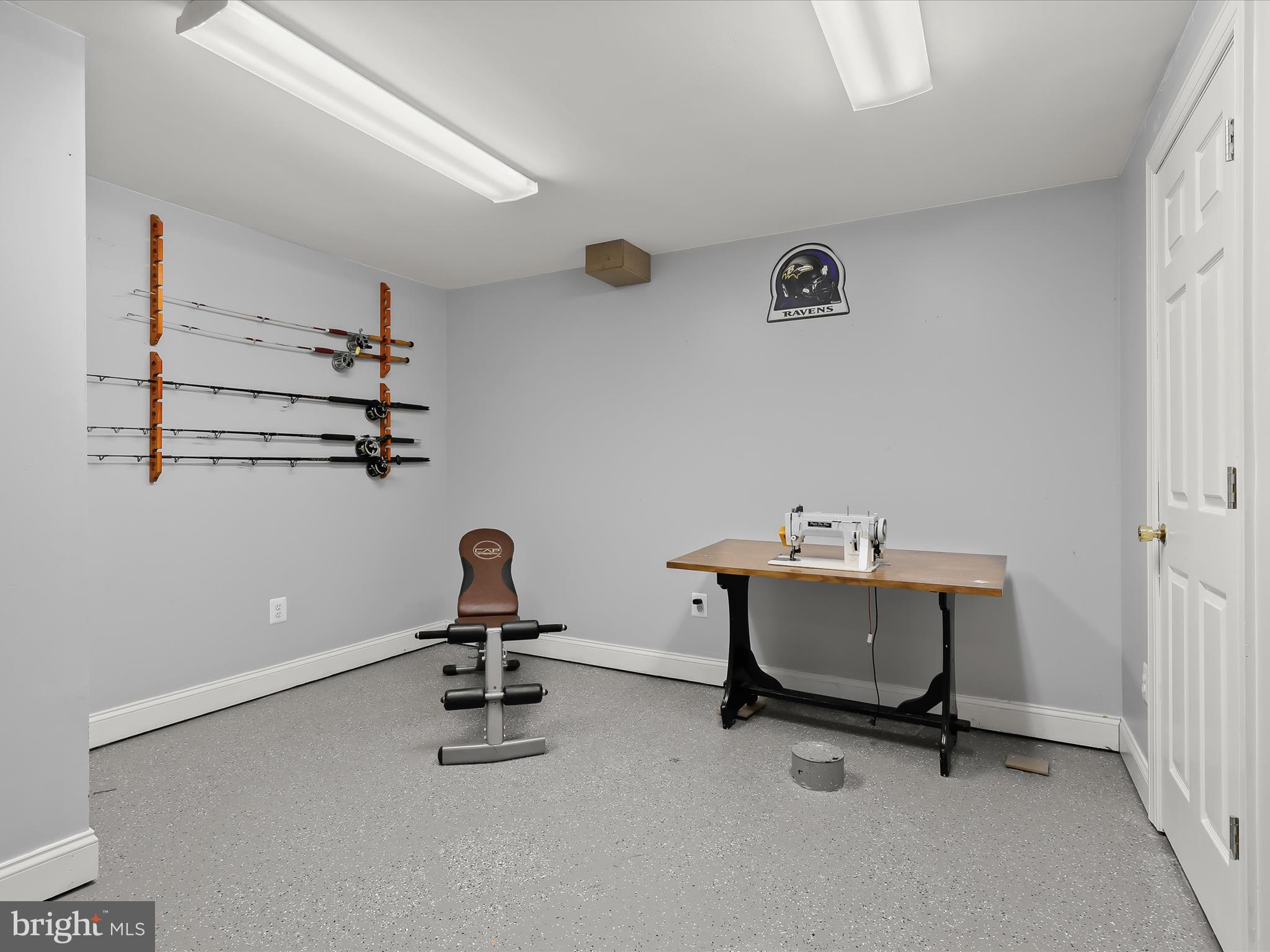 FOREST LAKES - Residential