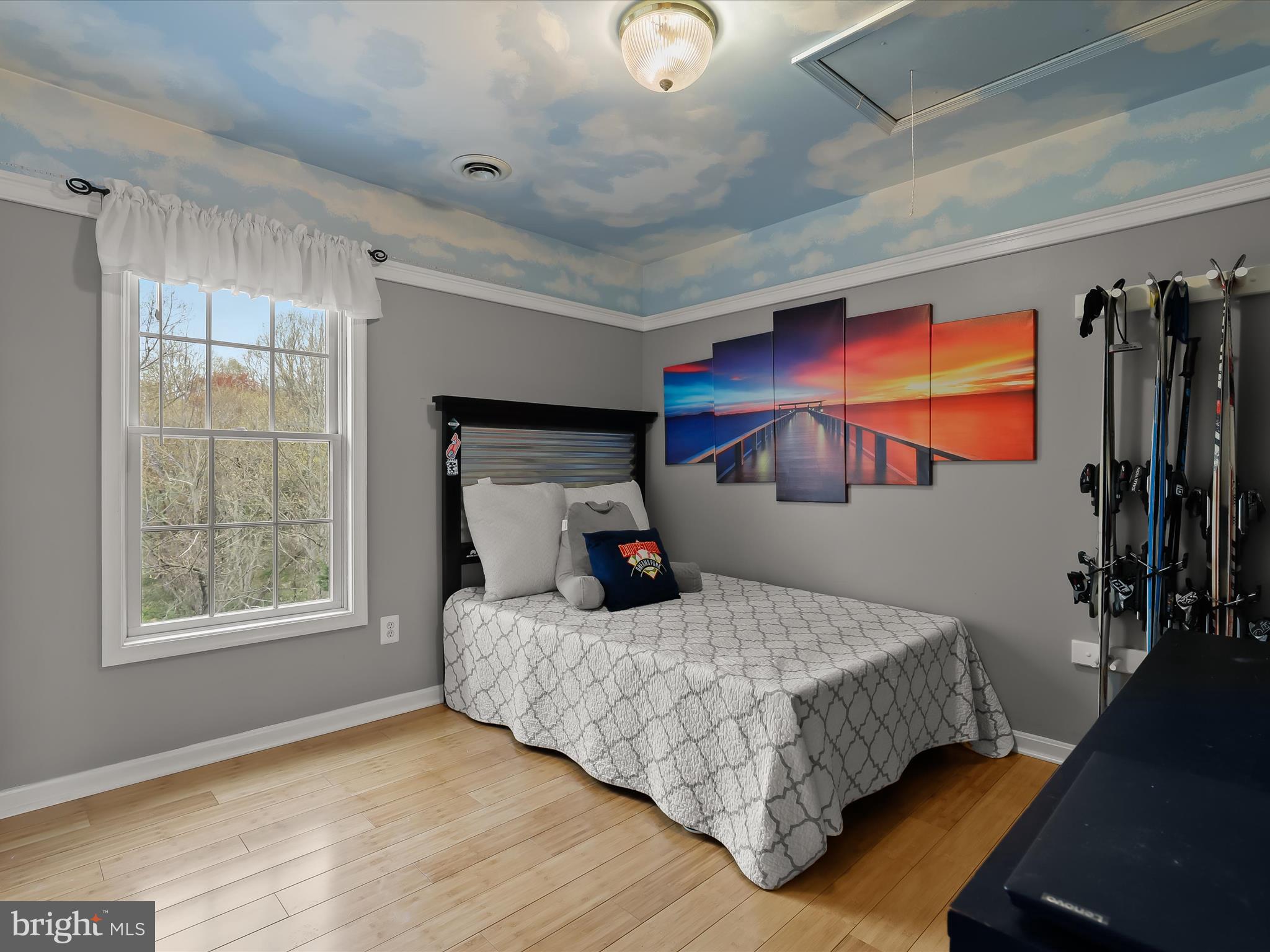 FOREST LAKES - Residential