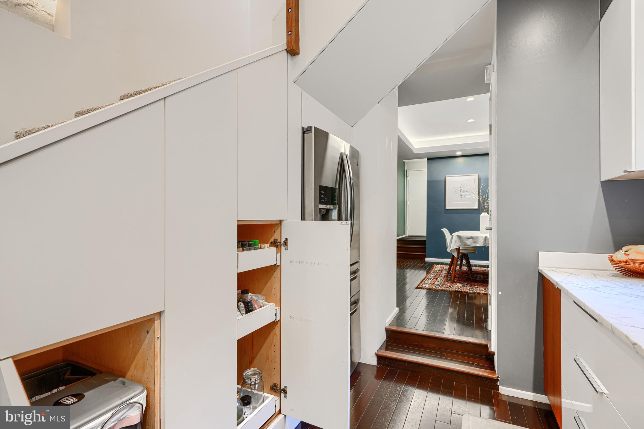 BUTCHERS HILL - Residential