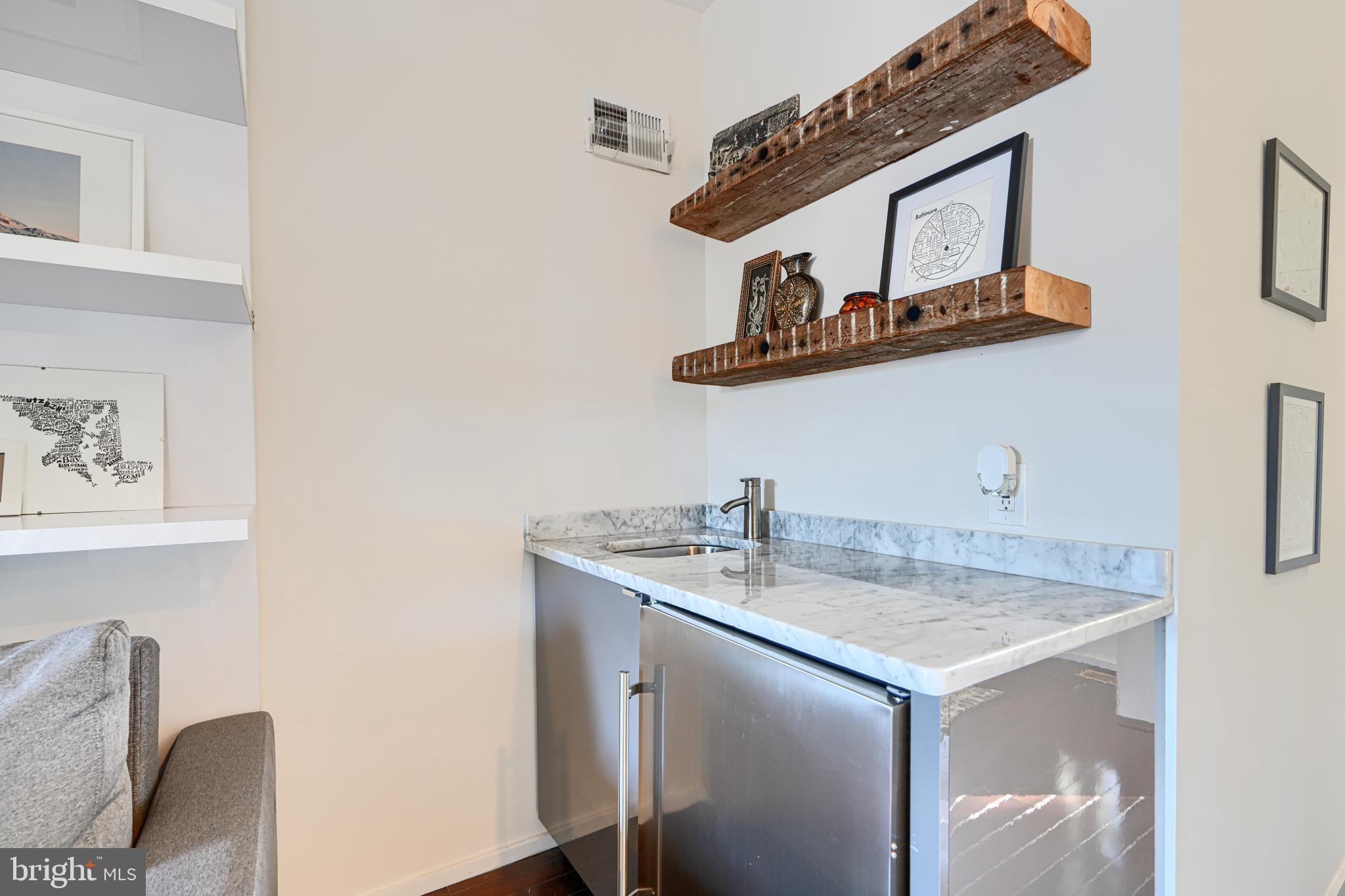 BUTCHERS HILL - Residential