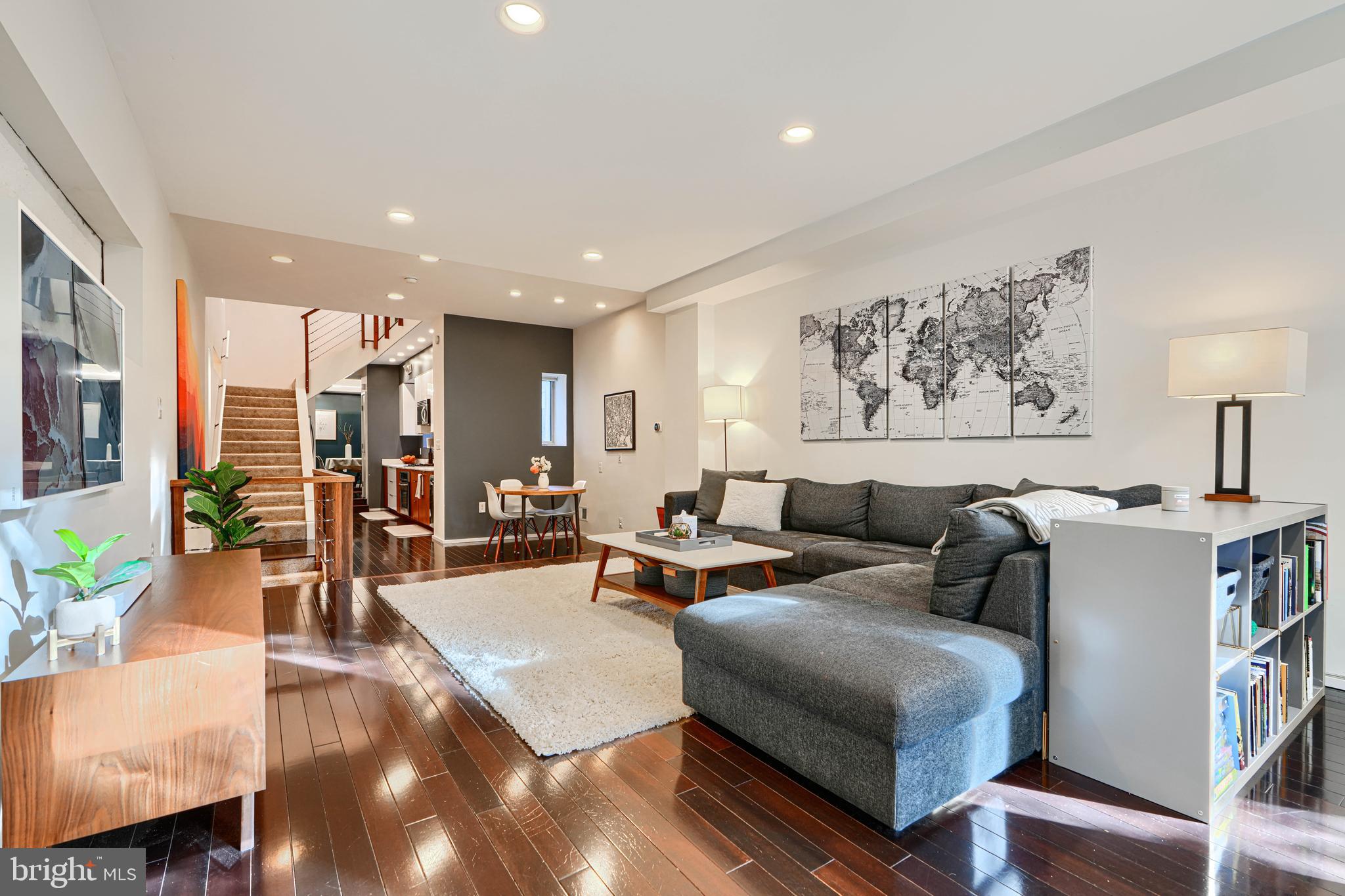BUTCHERS HILL - Residential