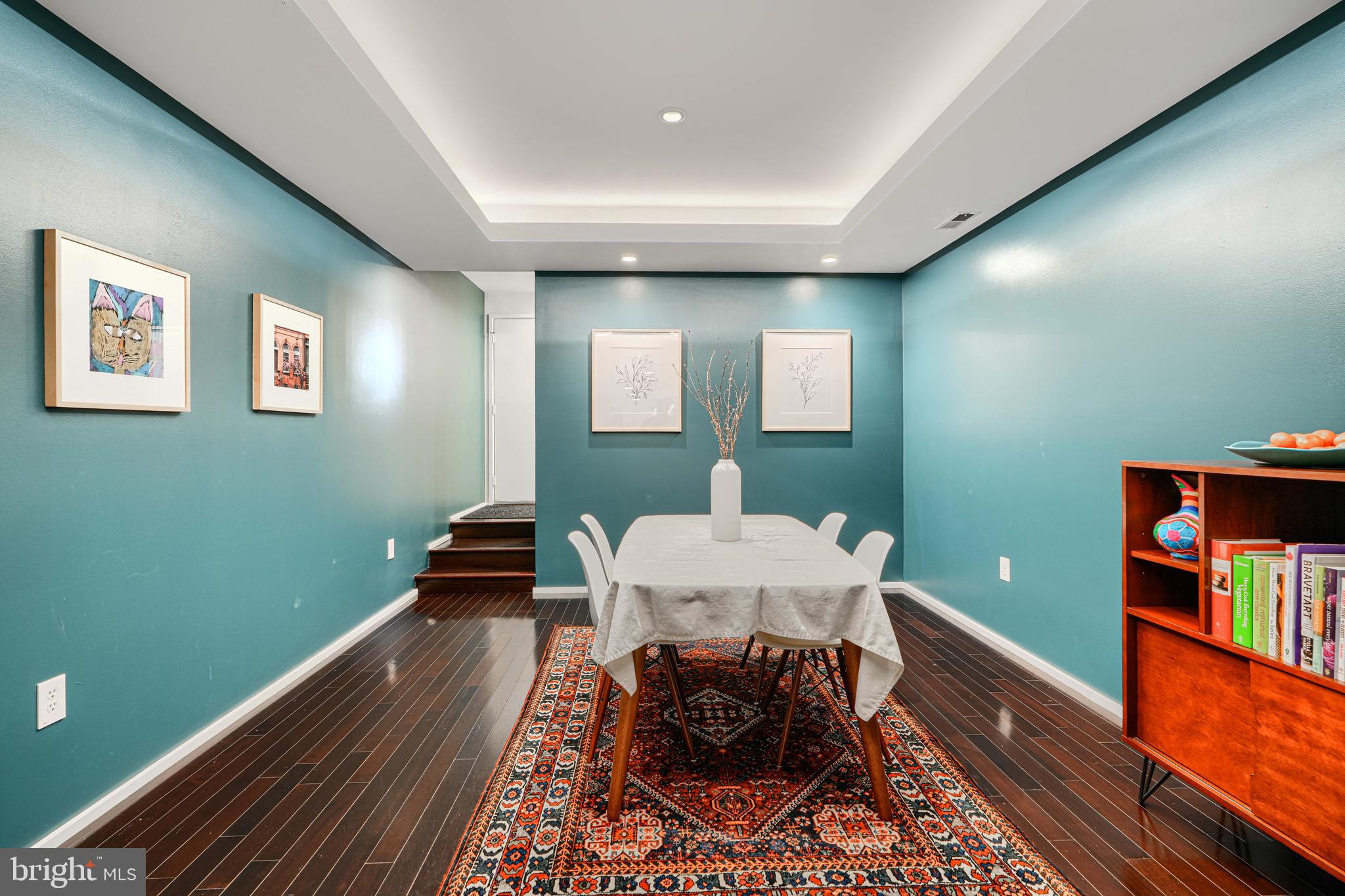 BUTCHERS HILL - Residential