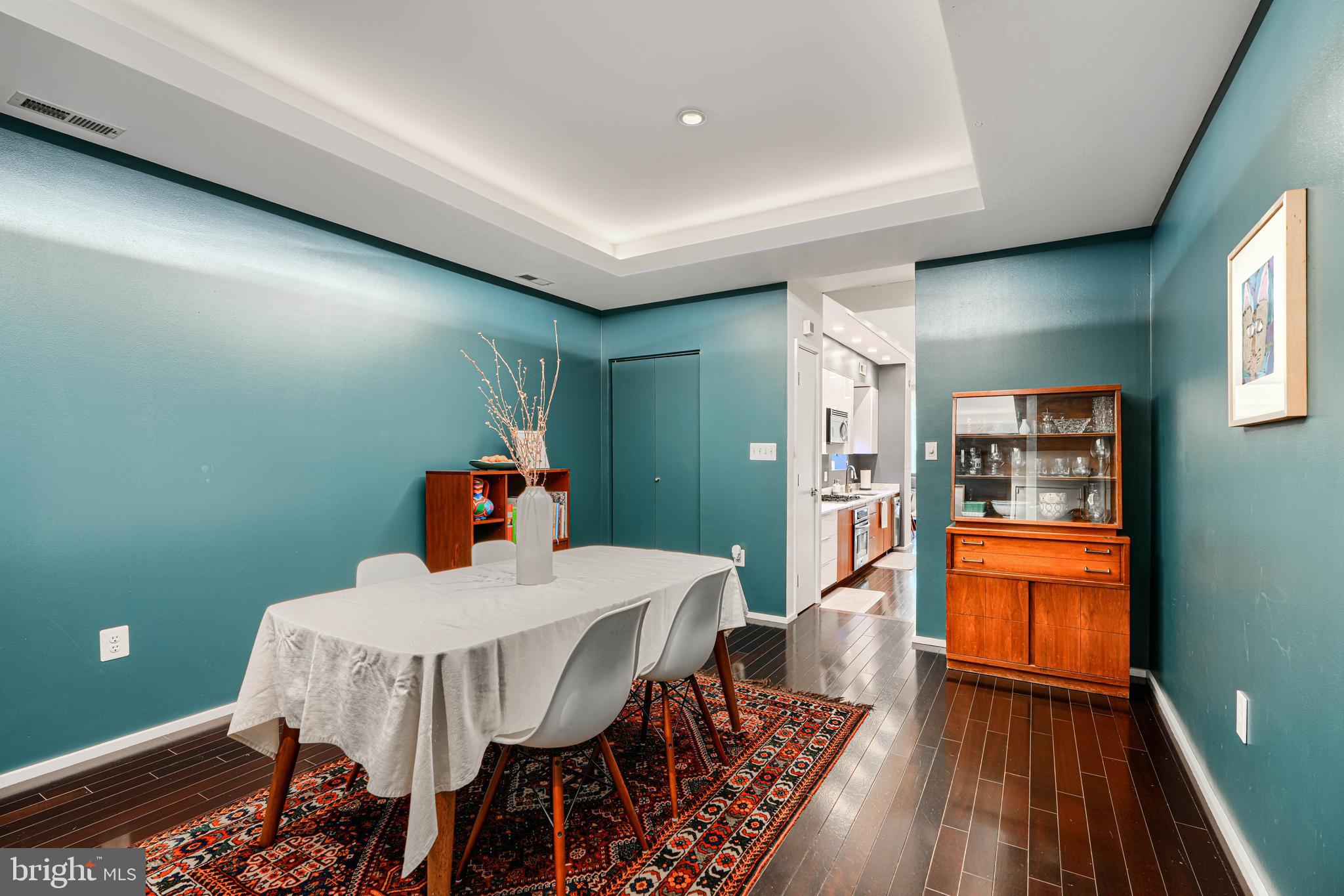 BUTCHERS HILL - Residential