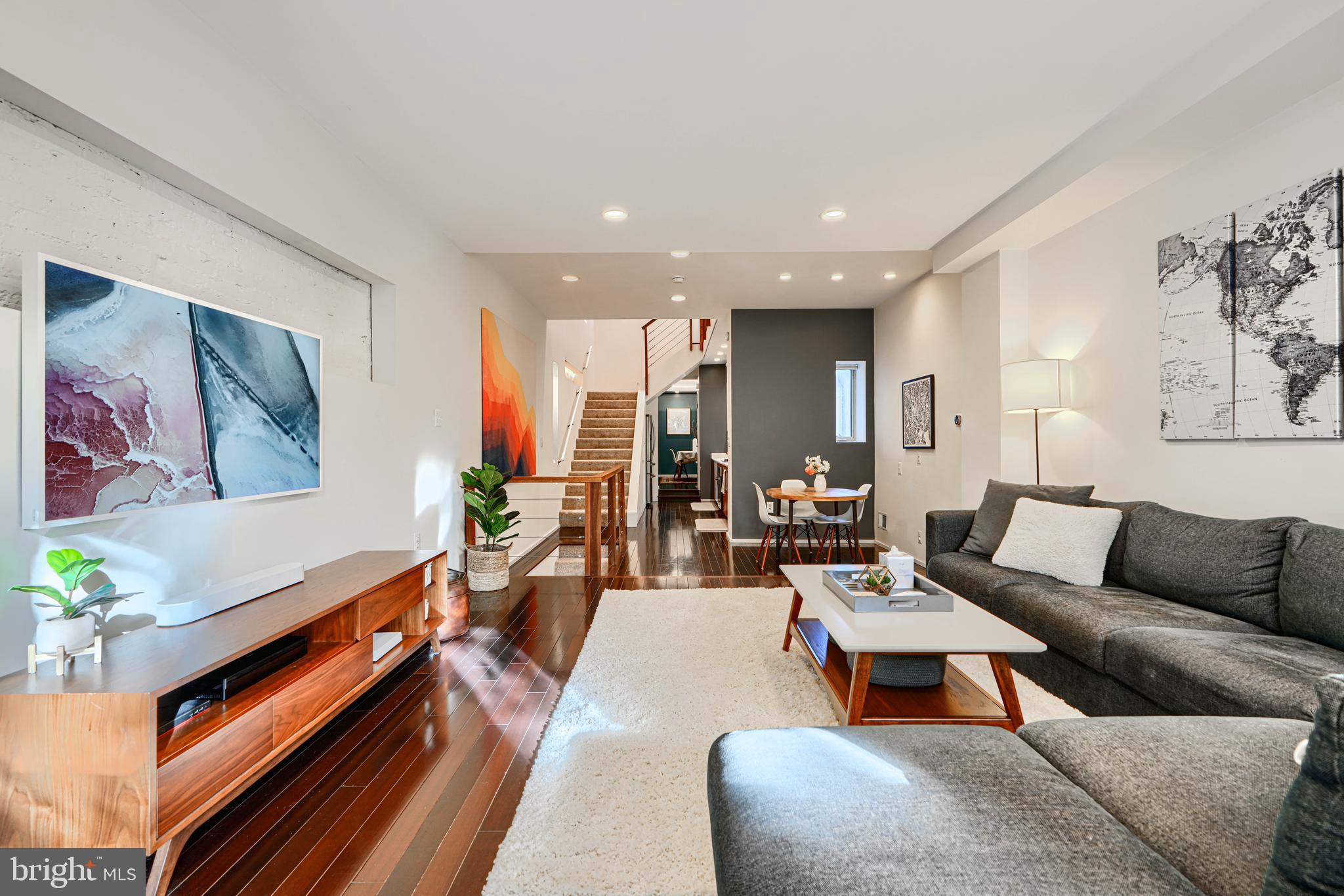 BUTCHERS HILL - Residential
