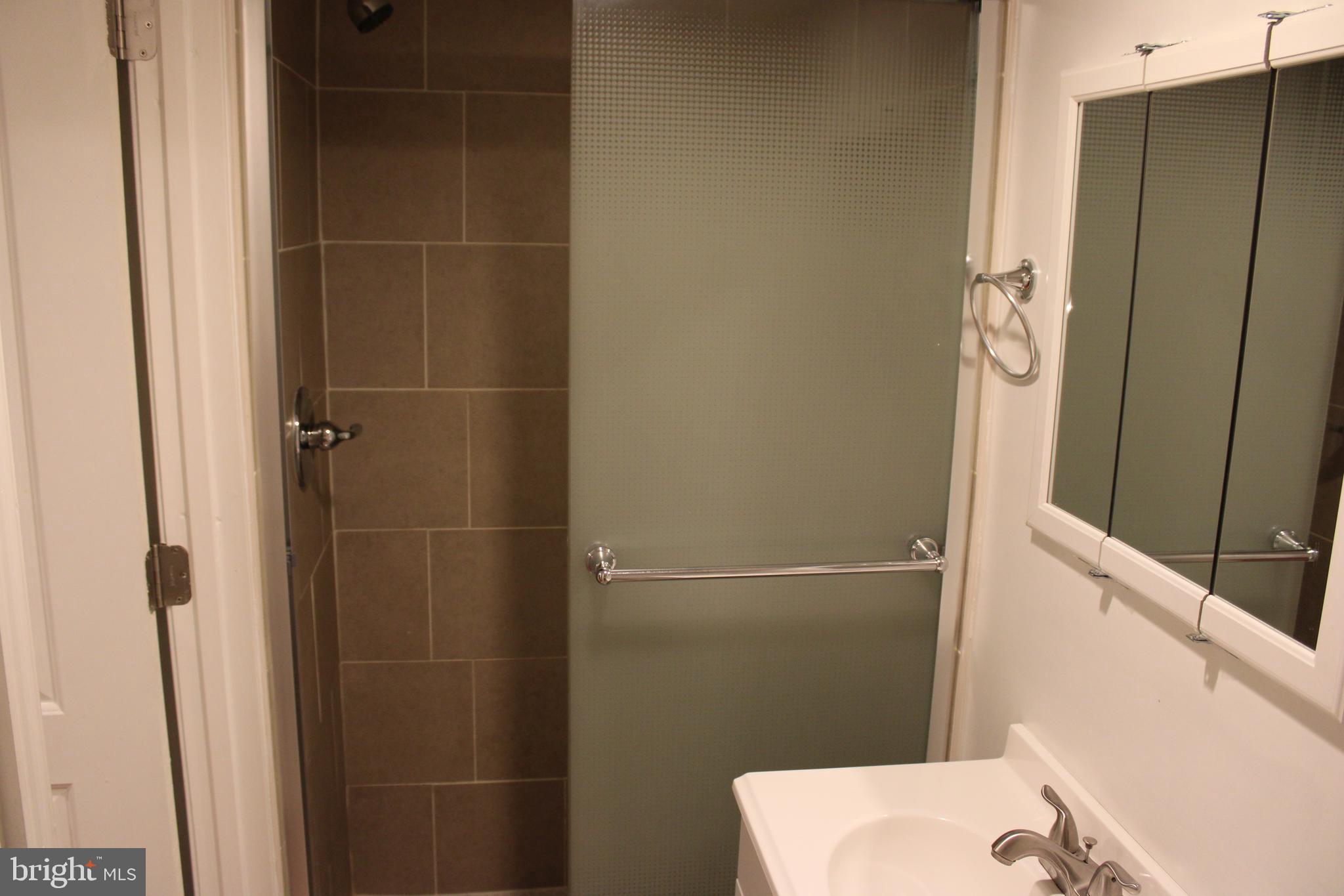 IDLEWOOD - Residential