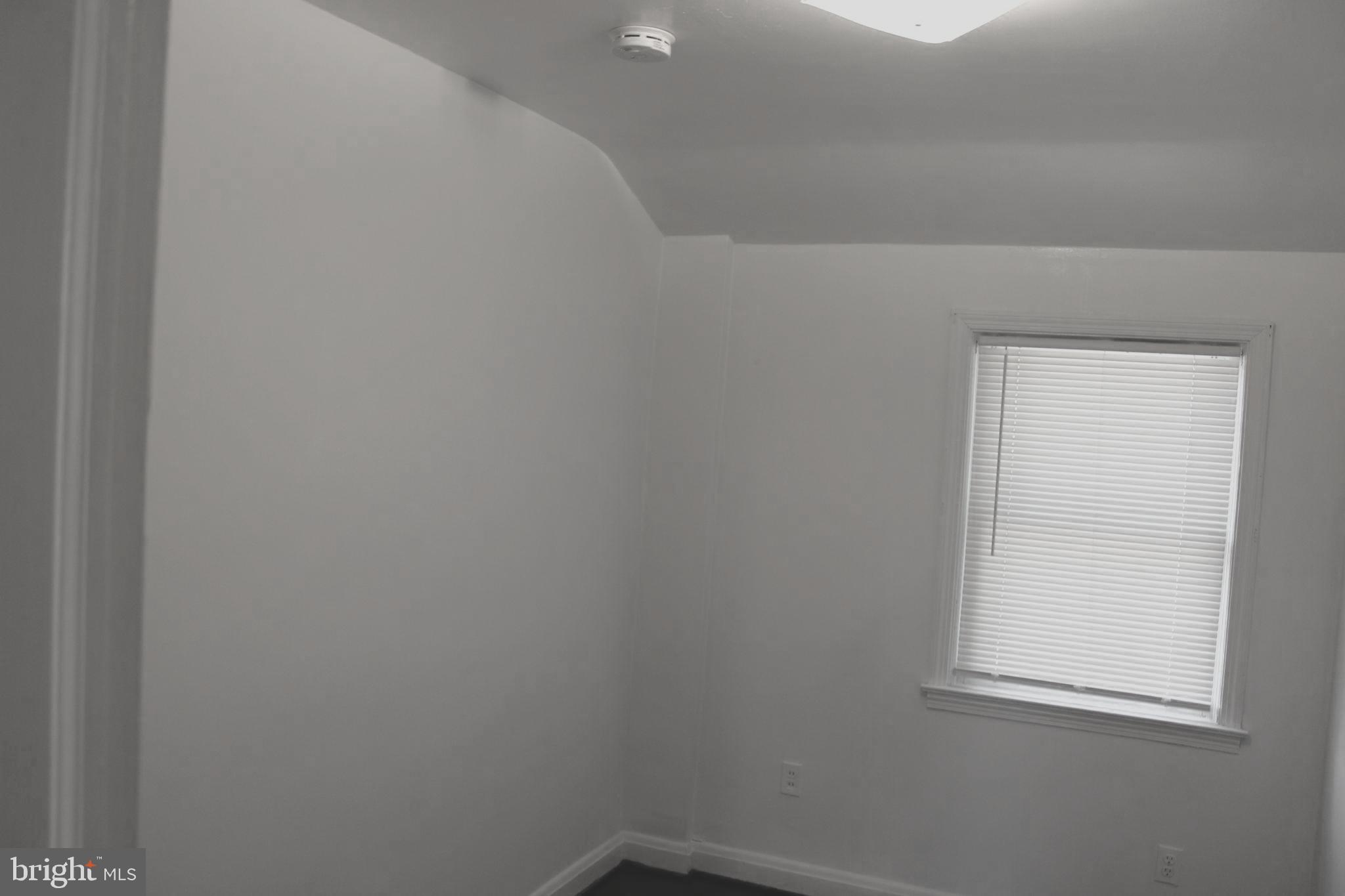 IDLEWOOD - Residential