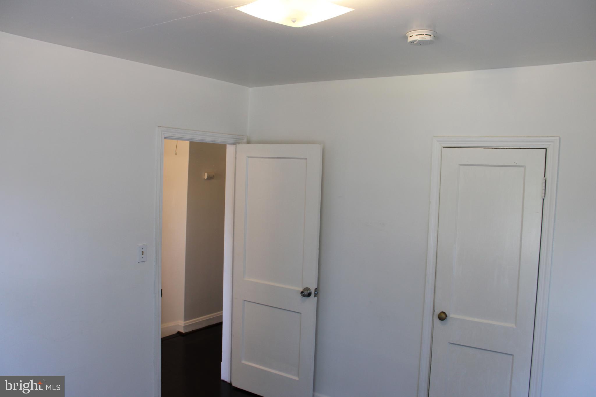 IDLEWOOD - Residential