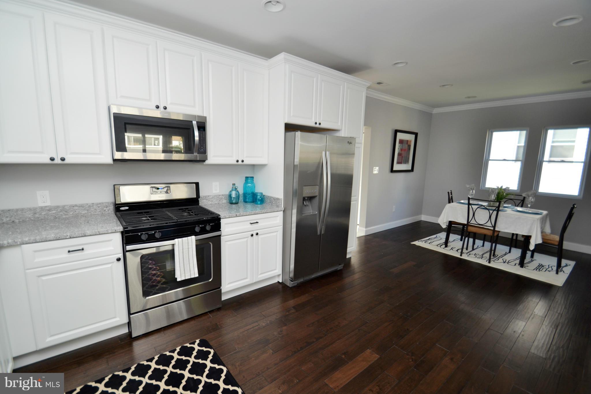 ELMWOOD - Residential