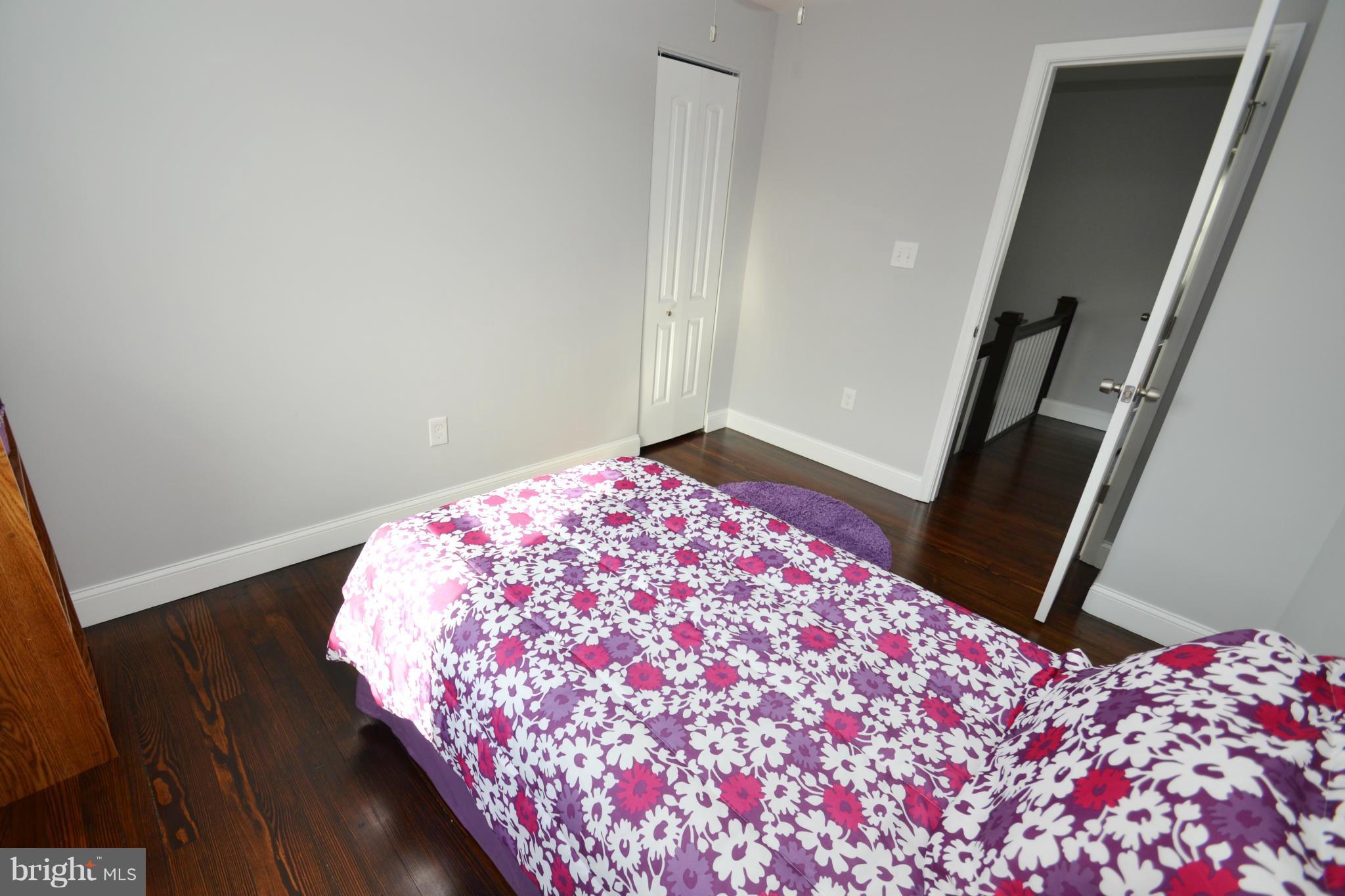 ELMWOOD - Residential