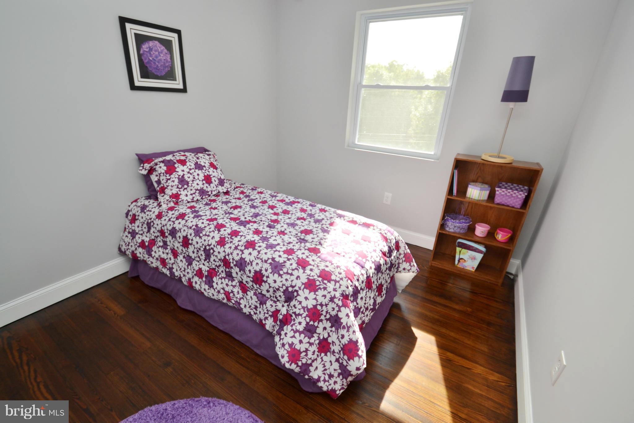 ELMWOOD - Residential