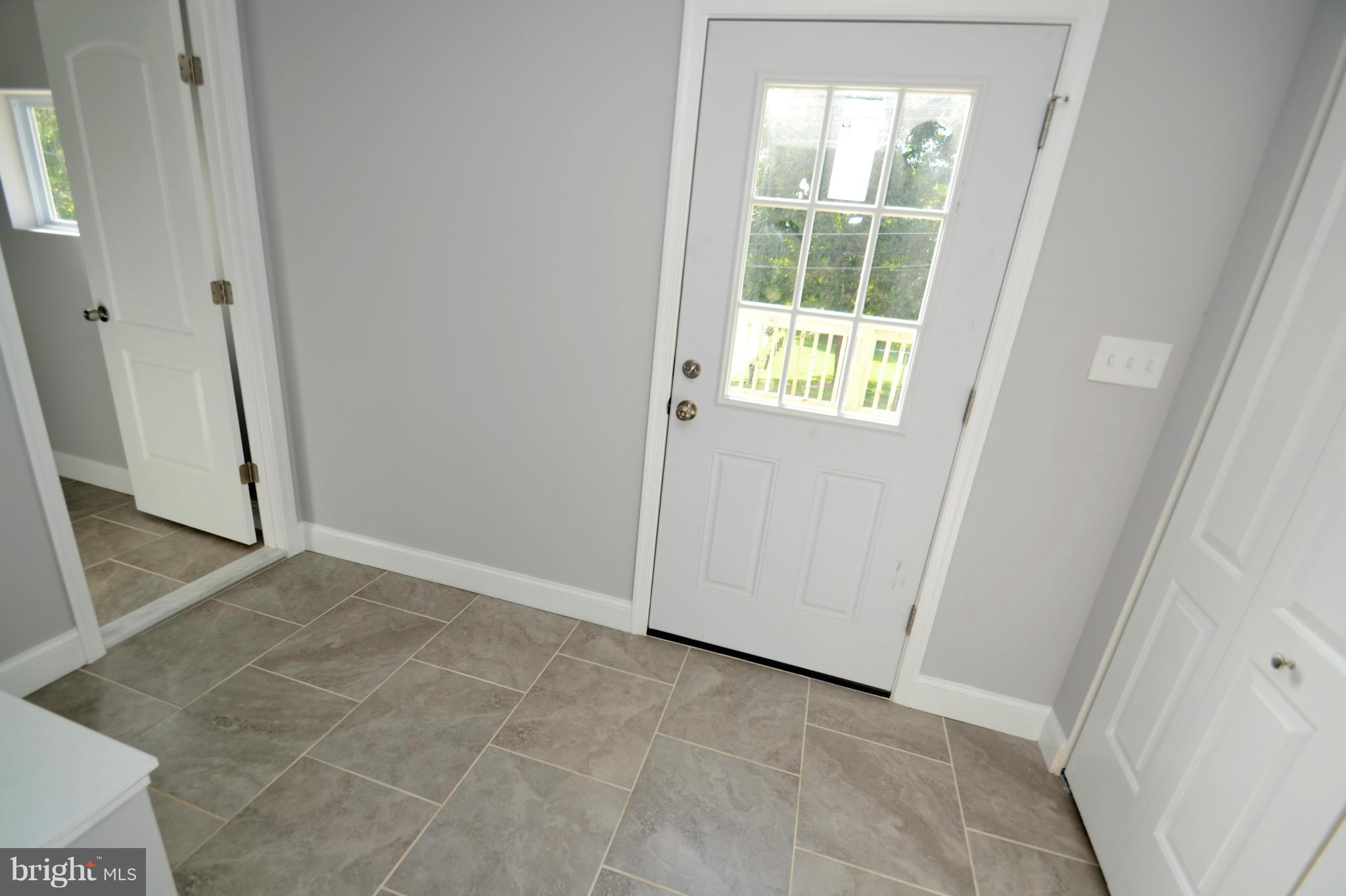 ELMWOOD - Residential