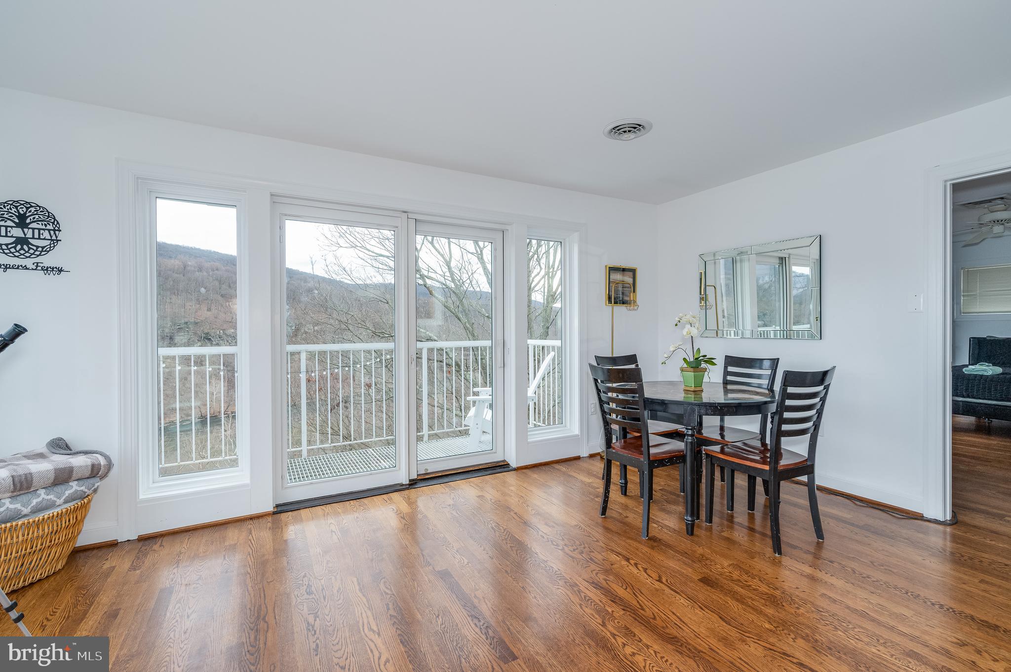 CAVALIER  HEIGHTS - Residential