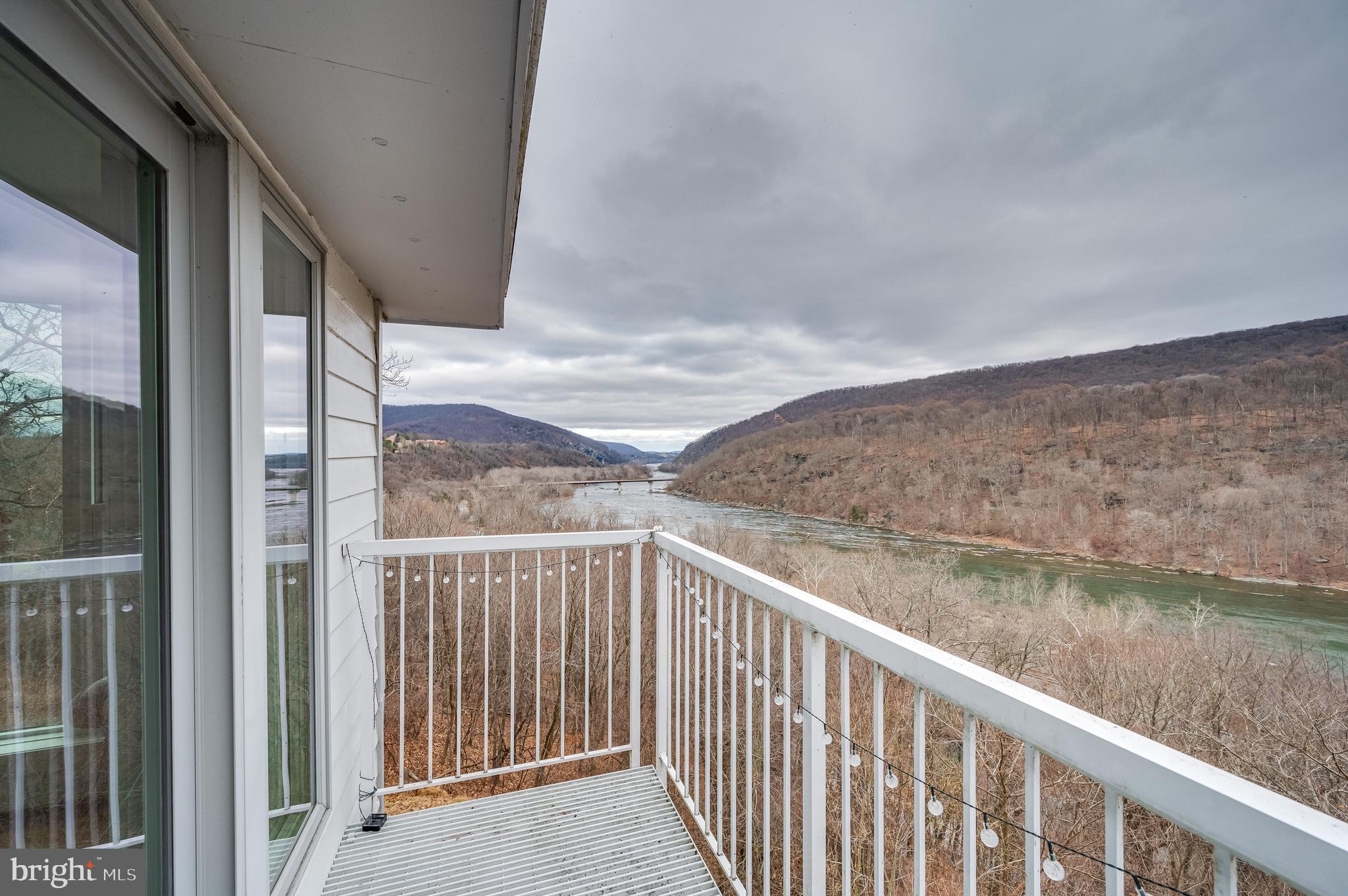 CAVALIER  HEIGHTS - Residential