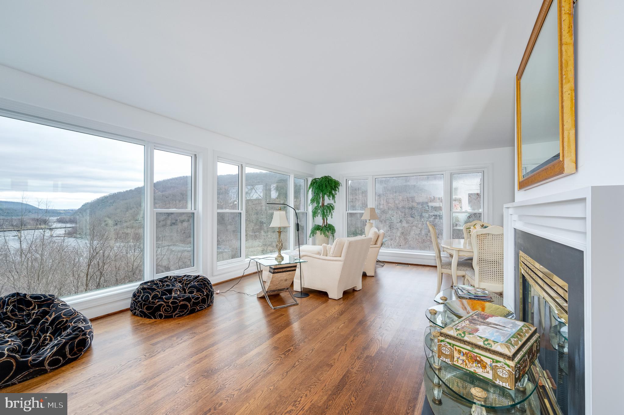 CAVALIER  HEIGHTS - Residential