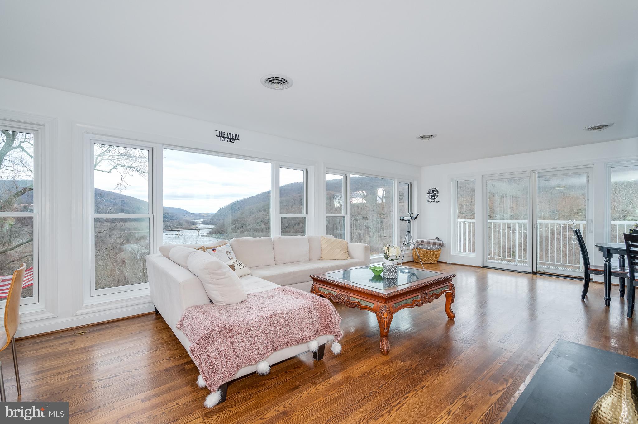 CAVALIER  HEIGHTS - Residential