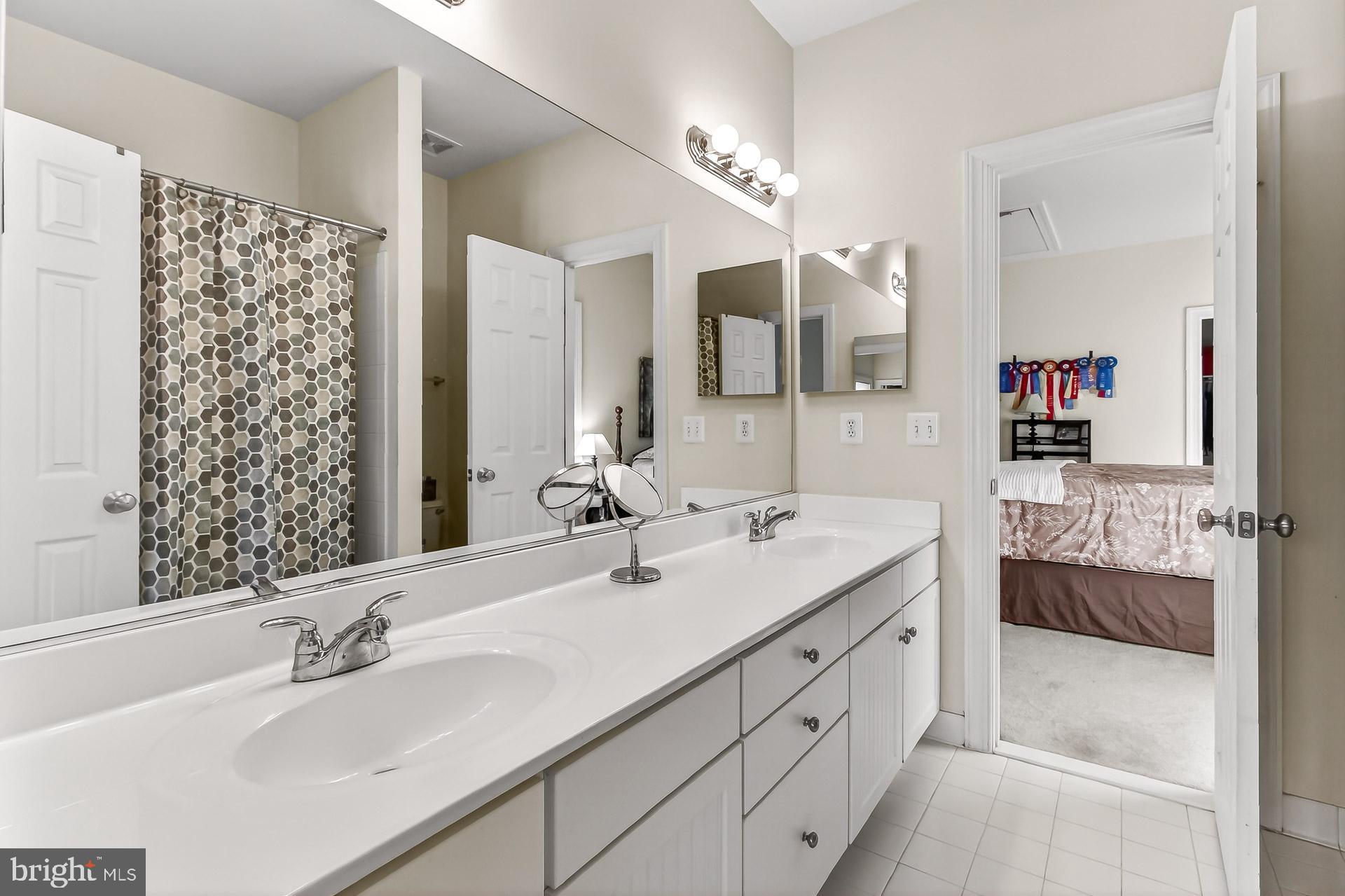 MORELAND ESTATES - Residential