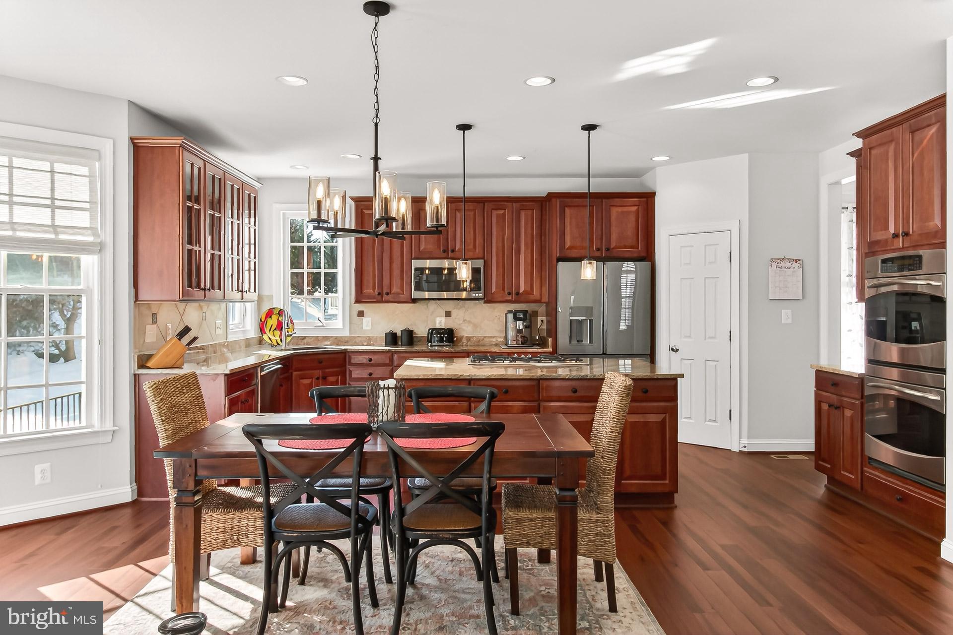 MORELAND ESTATES - Residential