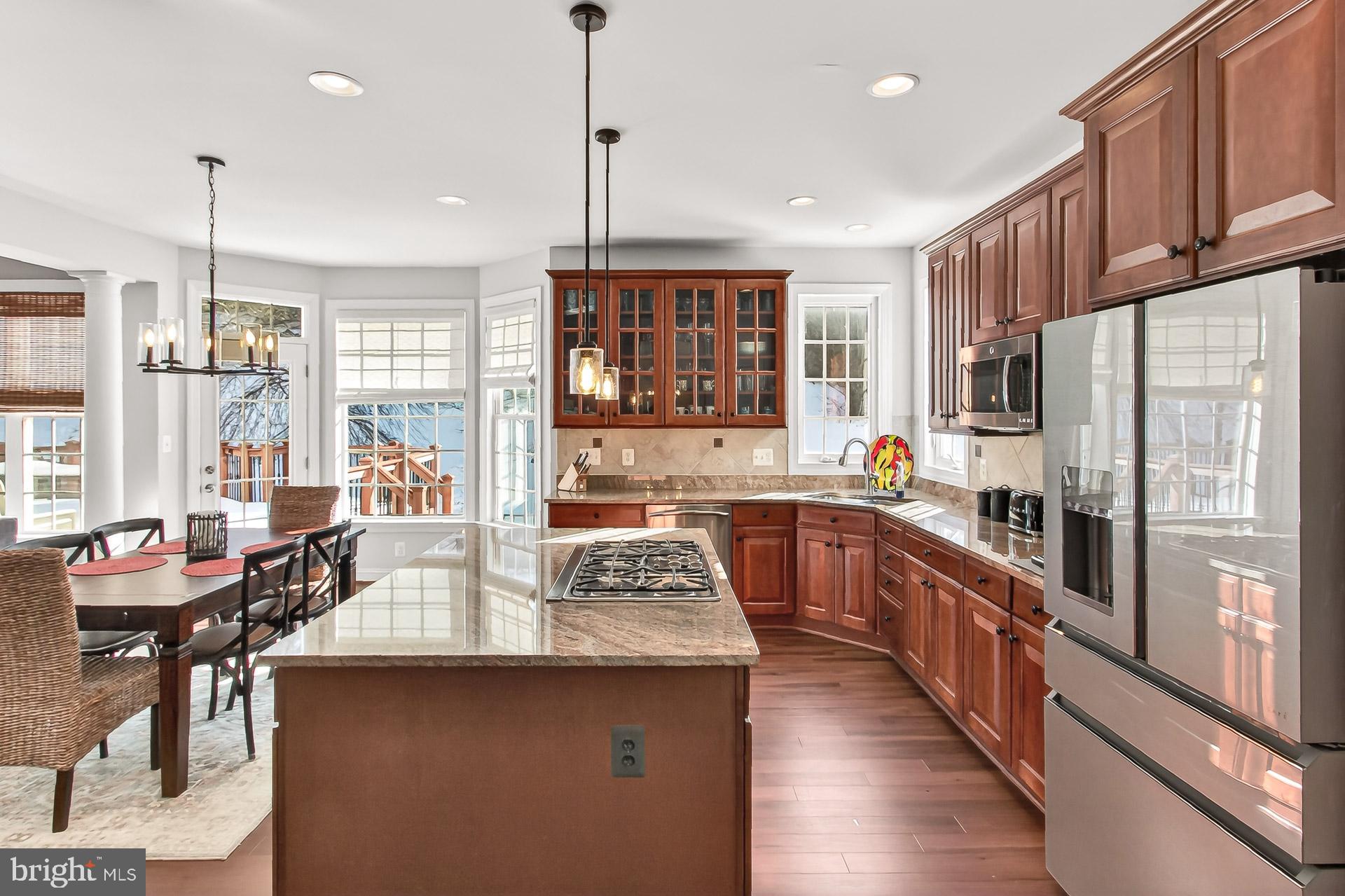 MORELAND ESTATES - Residential