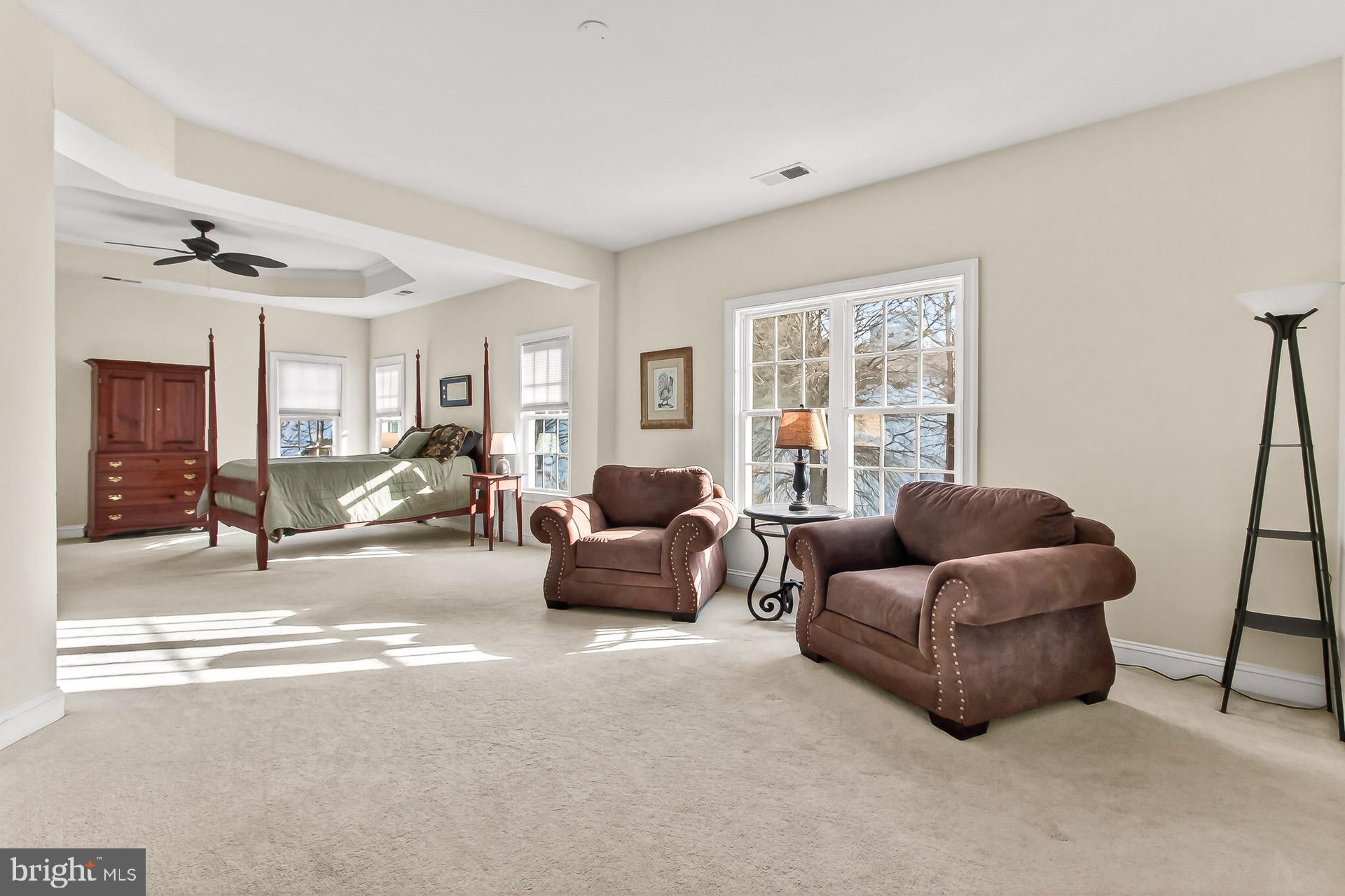 MORELAND ESTATES - Residential