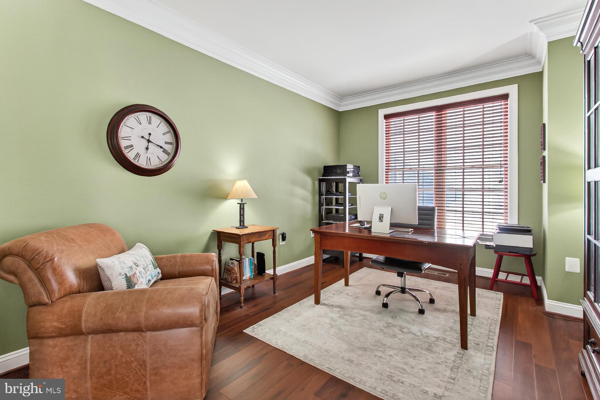 MORELAND ESTATES - Residential