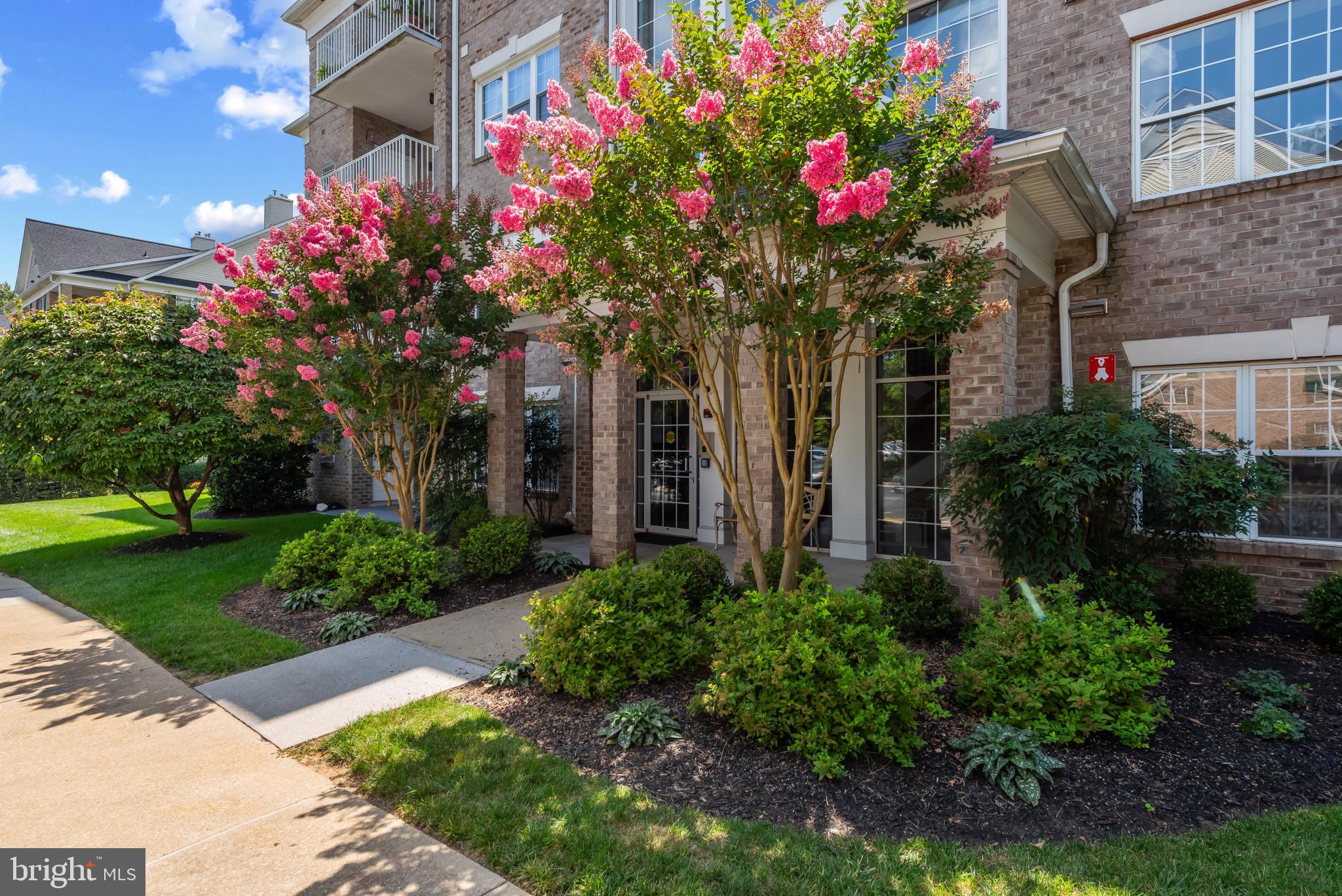 12103 TULLAMORE COURT 402