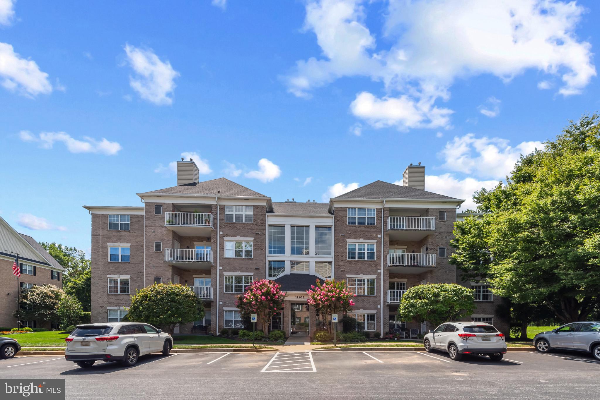 12103 TULLAMORE COURT 402