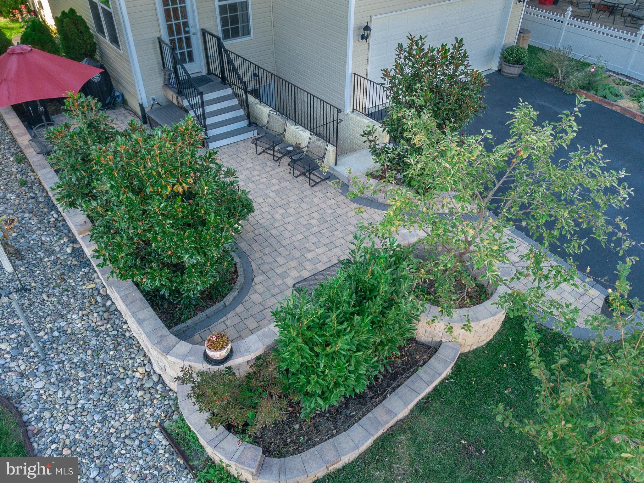 LAKELAND PLACE - Residential