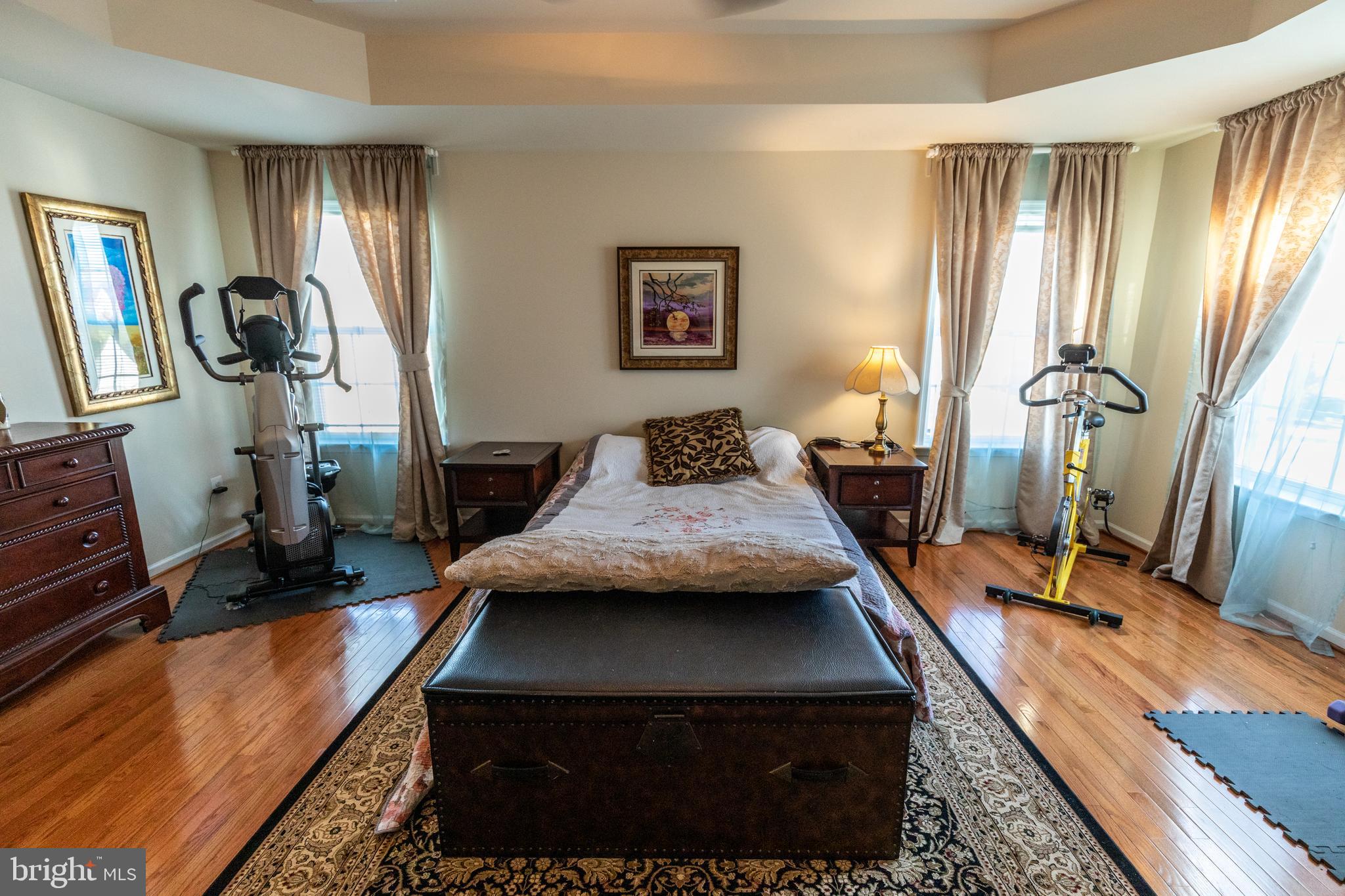 LAKELAND PLACE - Residential