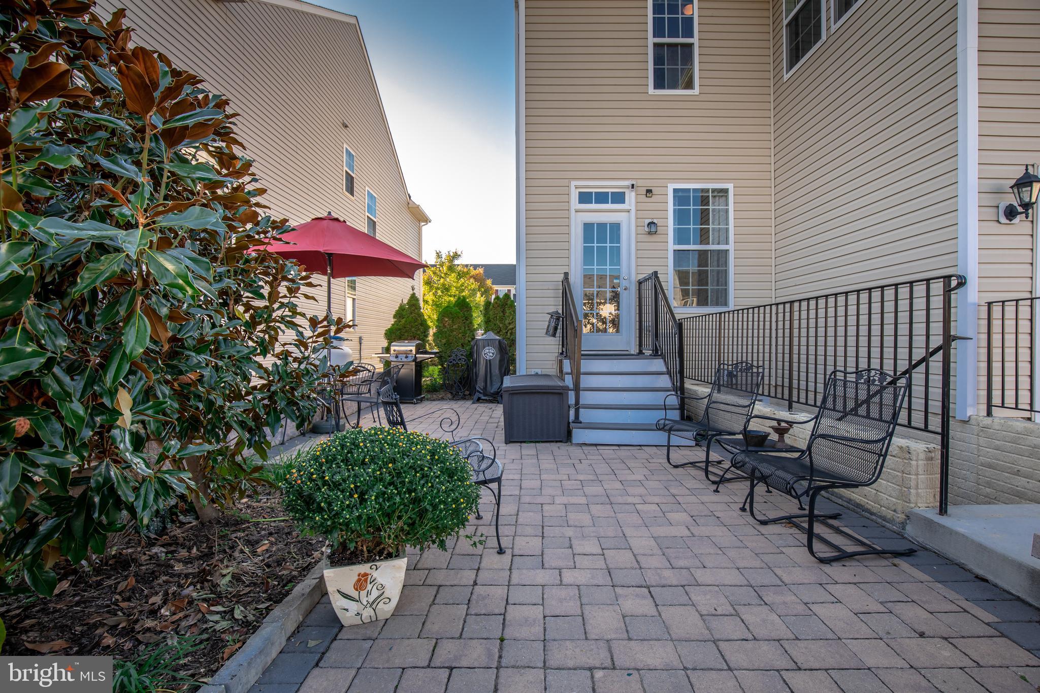 LAKELAND PLACE - Residential