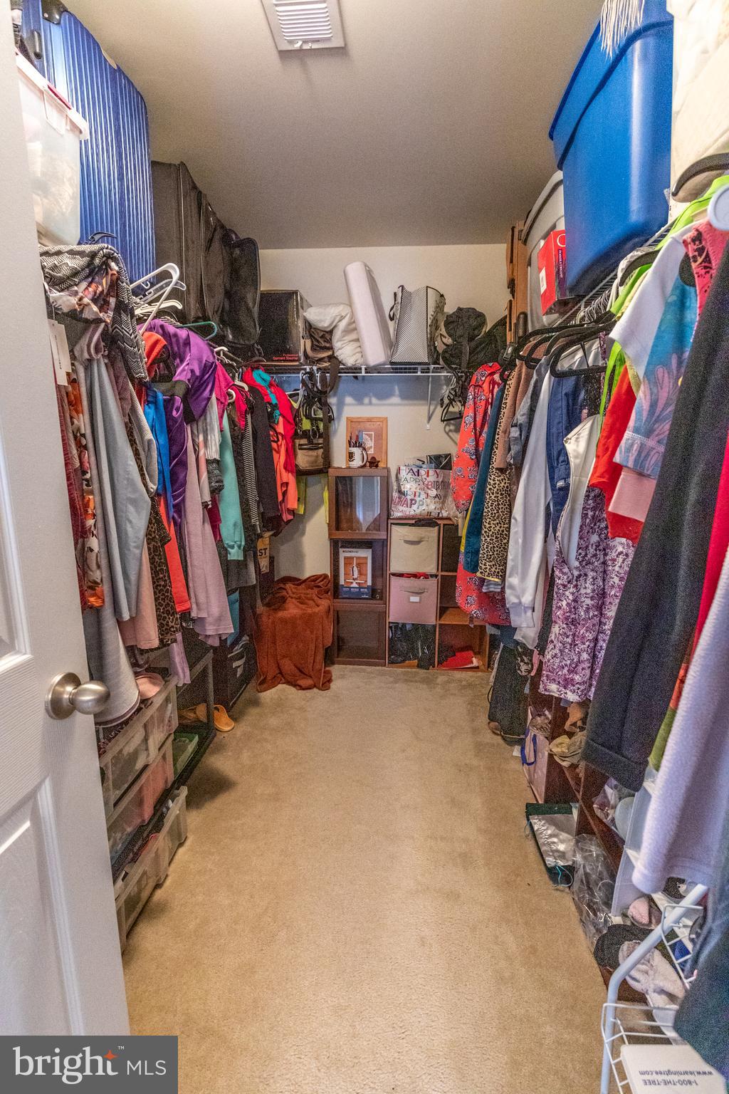 LAKELAND PLACE - Residential