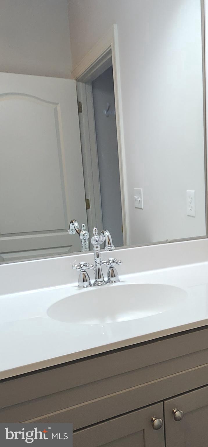 VILLAGE OF FOUNTAINVIEW - Residential